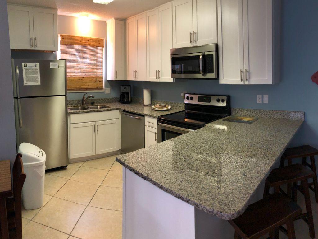 BEACHSIDE VILLAS CONDO - Residential