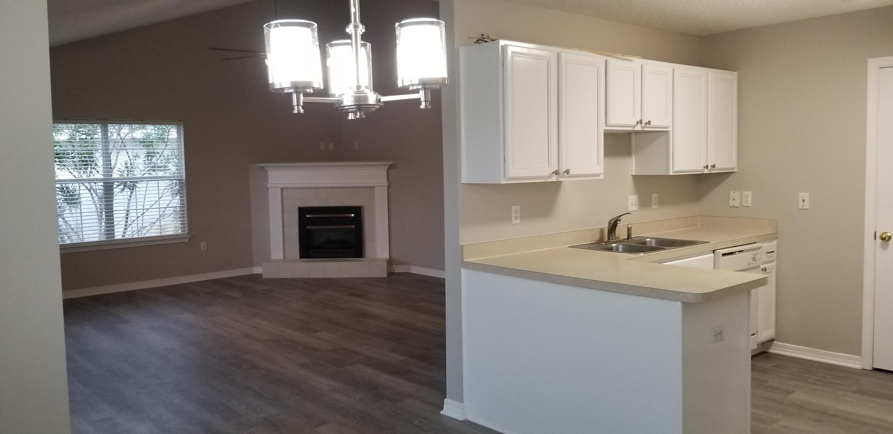 EMERALD LAKES PH 3 - Residential