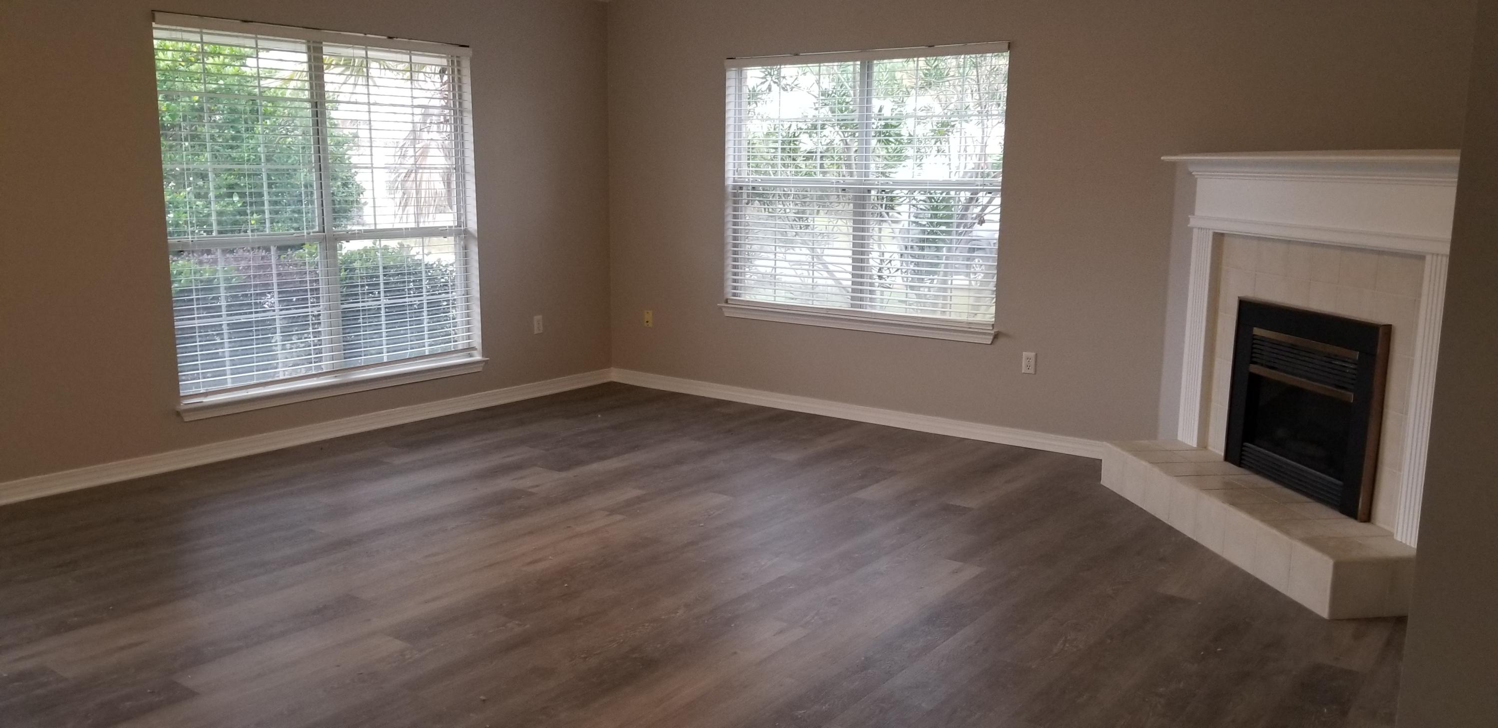 EMERALD LAKES PH 3 - Residential