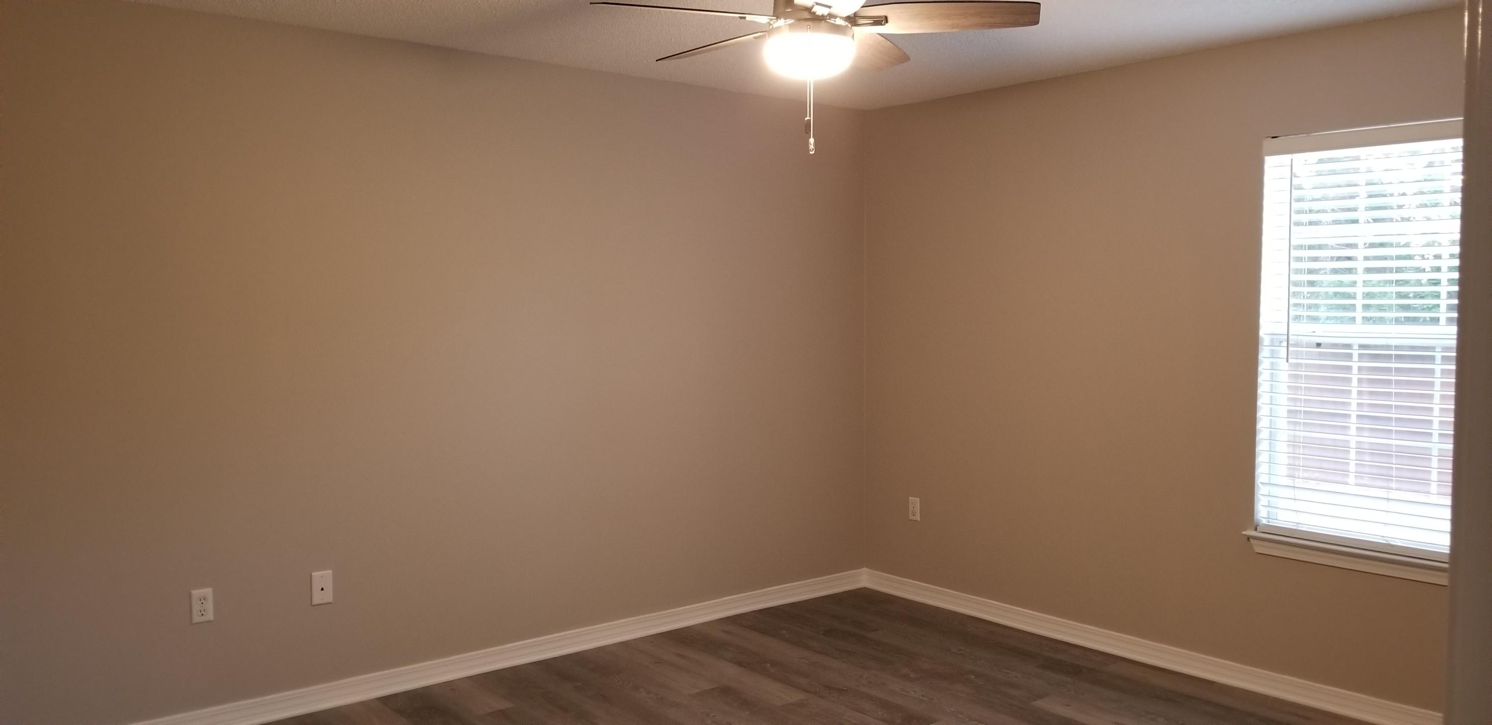 EMERALD LAKES PH 3 - Residential