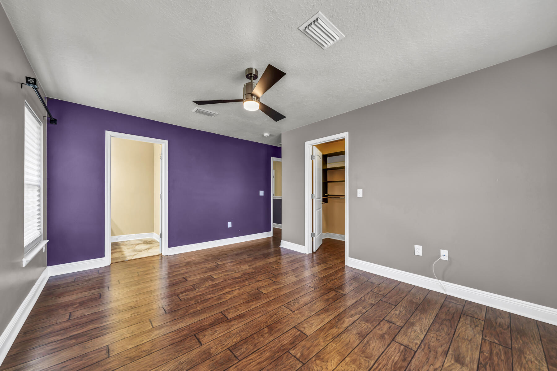 RESERVE POINTE - Residential