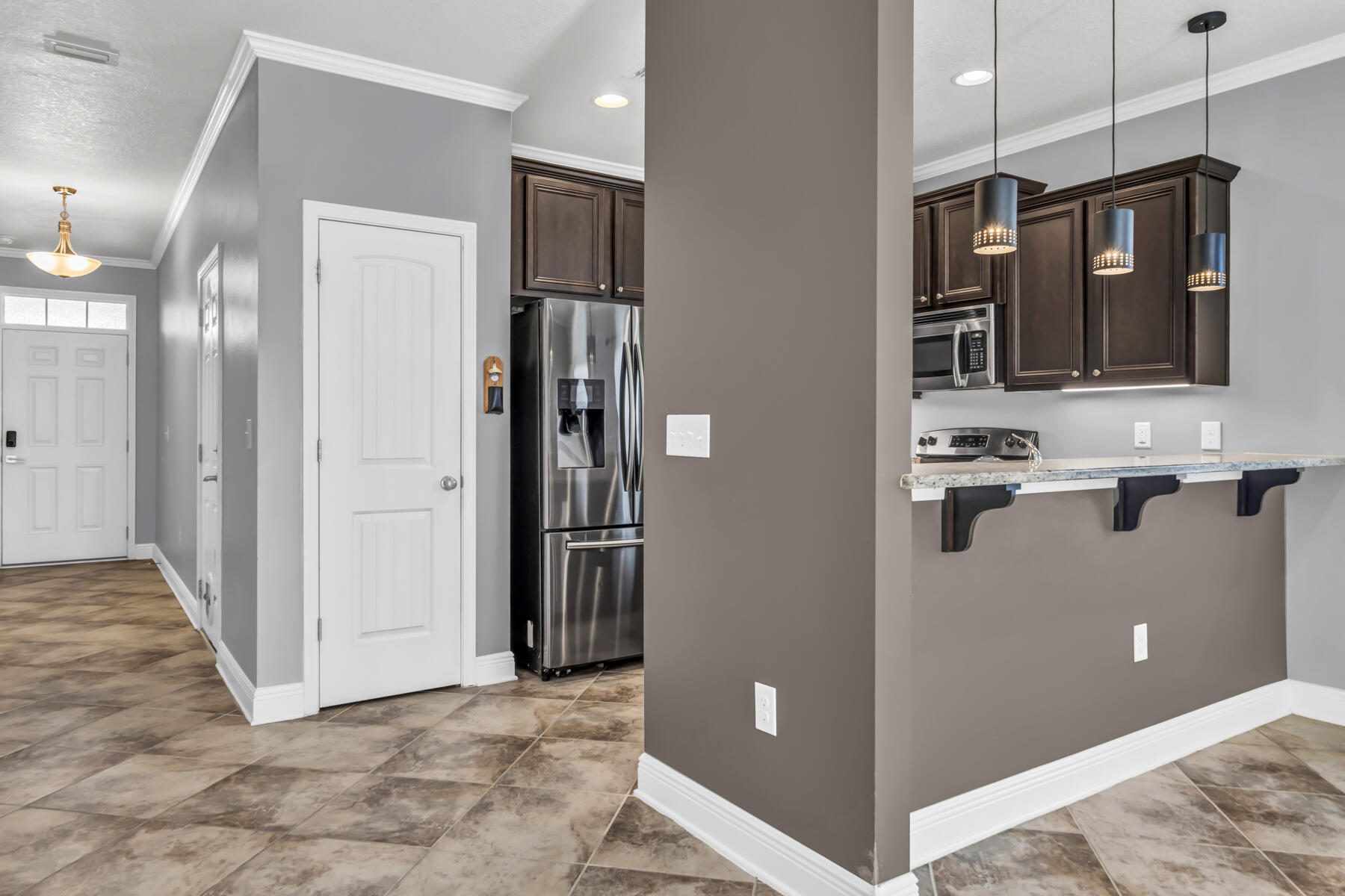 RESERVE POINTE - Residential