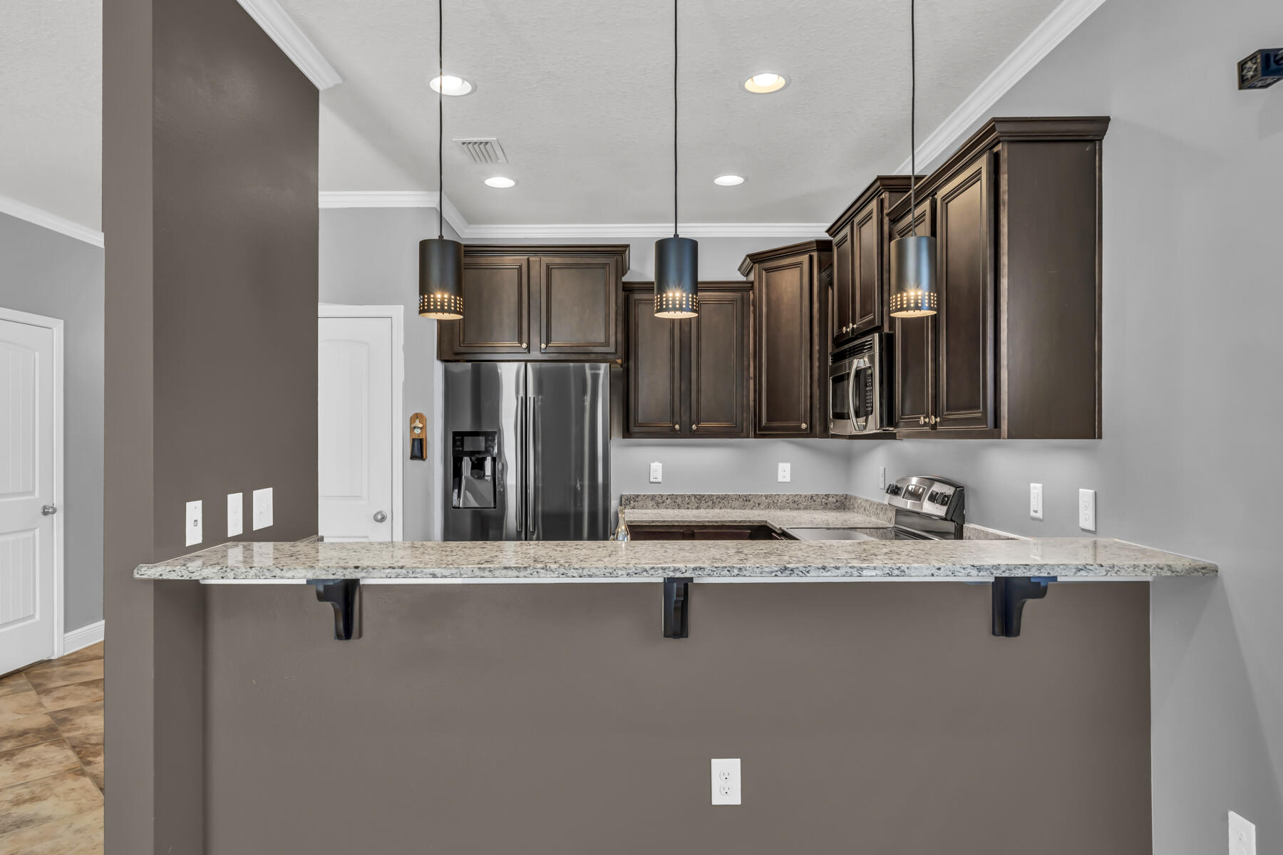RESERVE POINTE - Residential