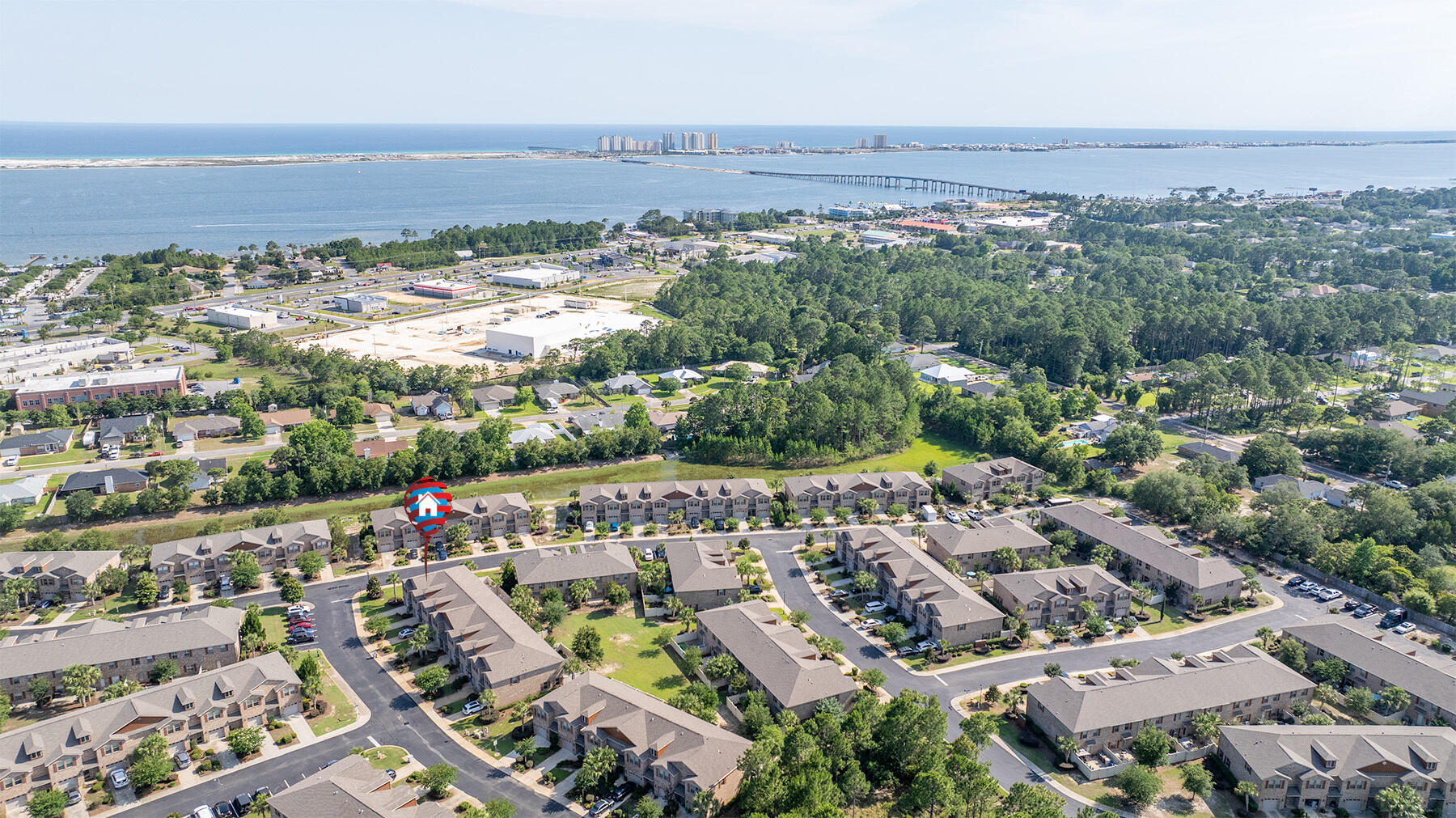 RESERVE POINTE - Residential