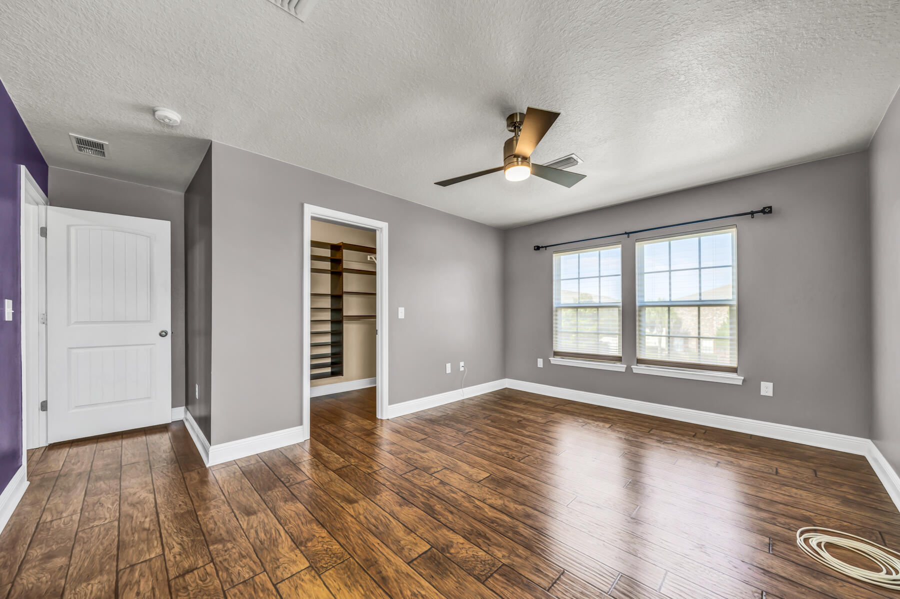 RESERVE POINTE - Residential