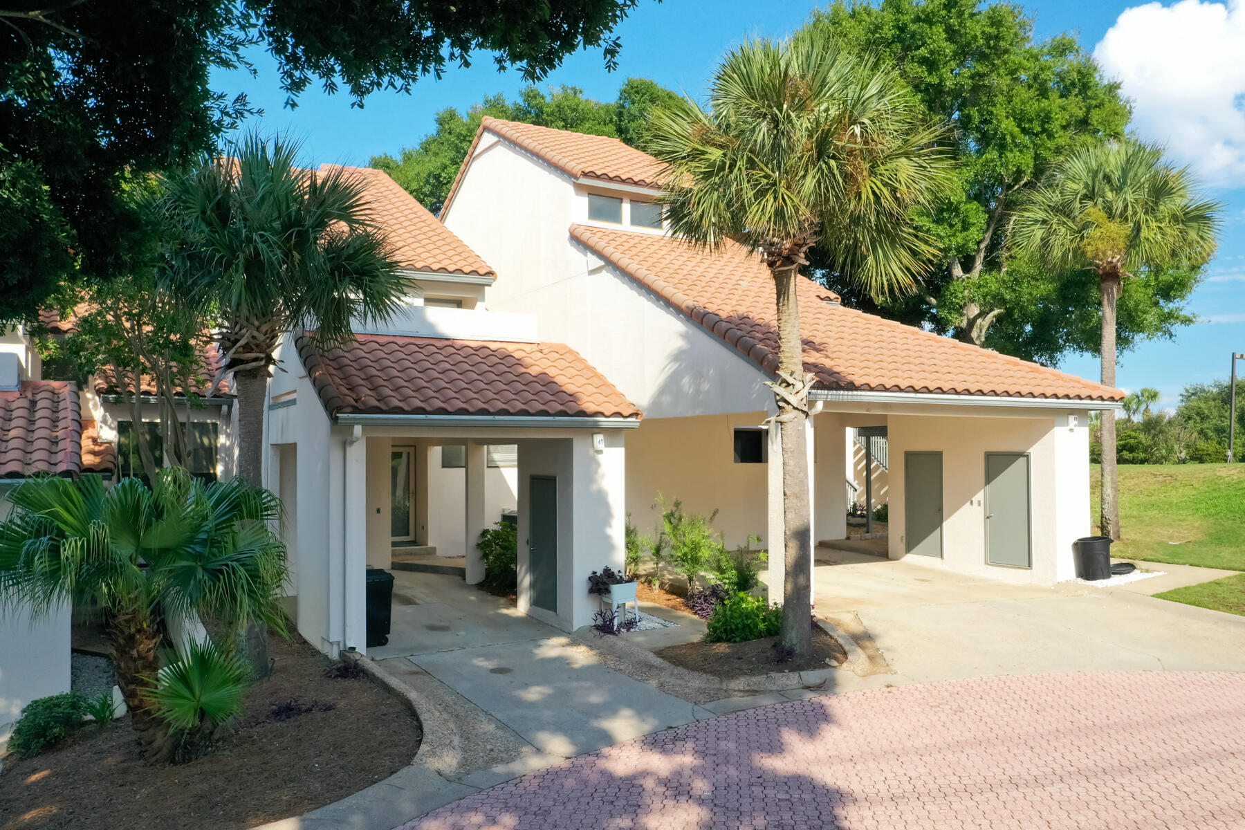 TOPS'L TENNIS VILLAGE - Residential