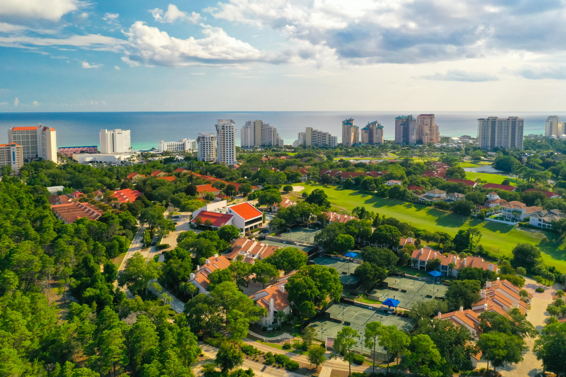 TOPS'L TENNIS VILLAGE - Residential