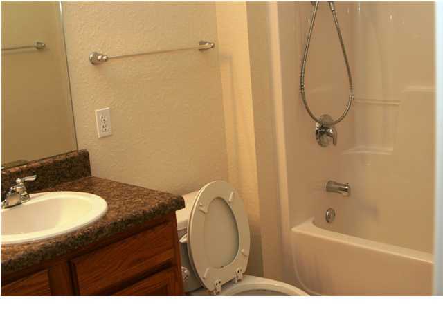 HAMMOCK BAY - Residential Lease