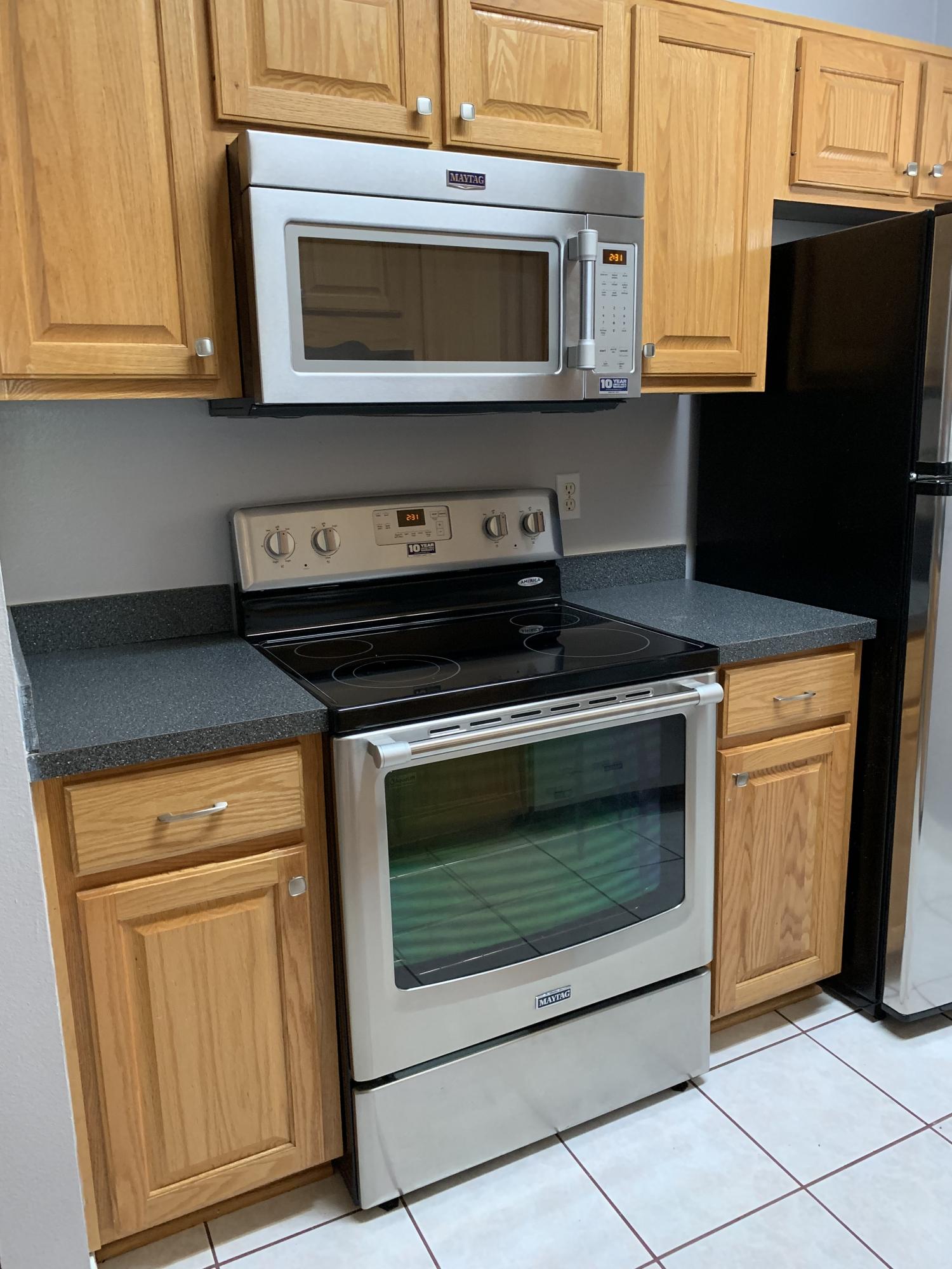 THE OAKS AT NICEVILLE - Residential Lease