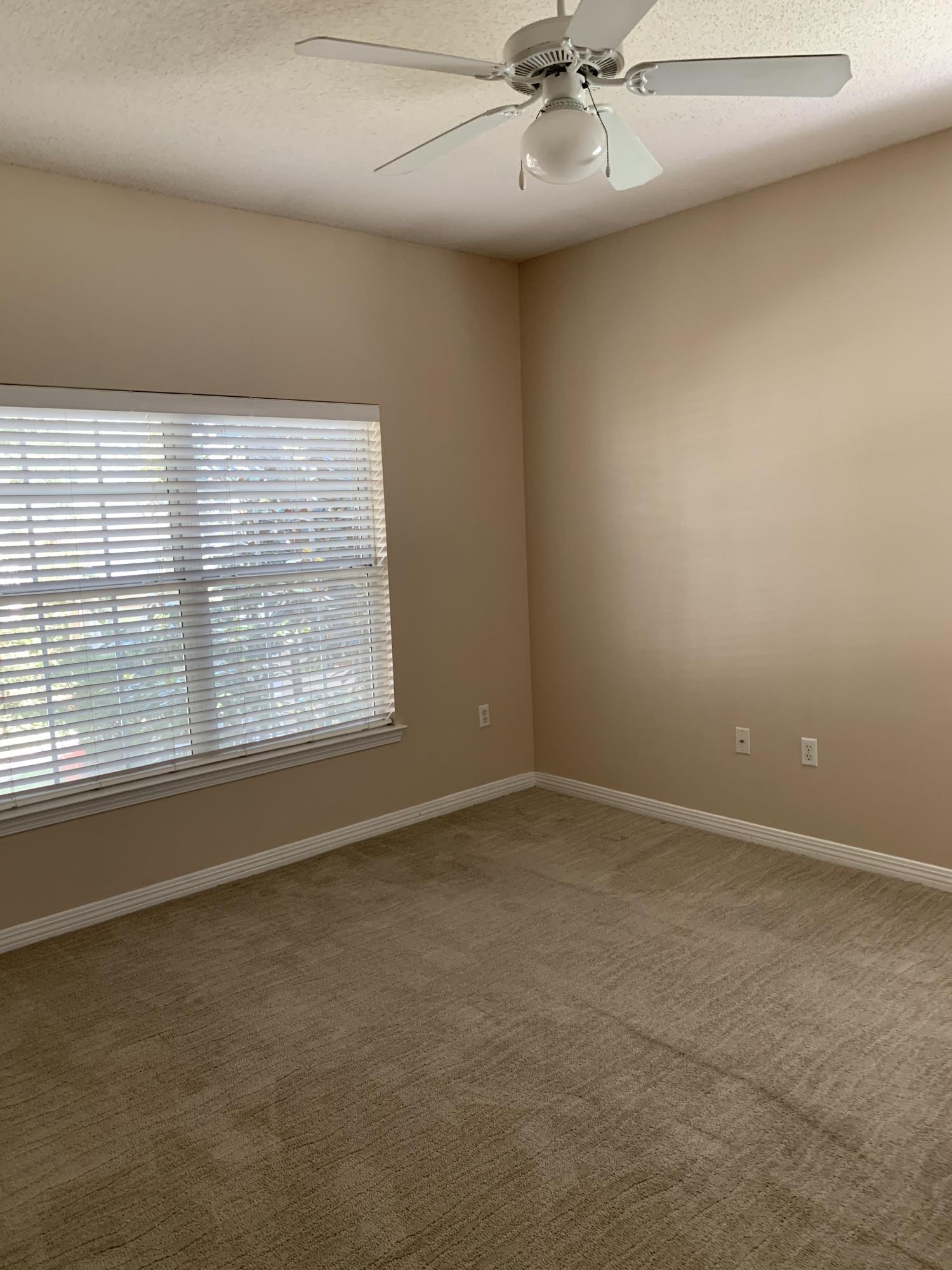 THE OAKS AT NICEVILLE - Residential Lease