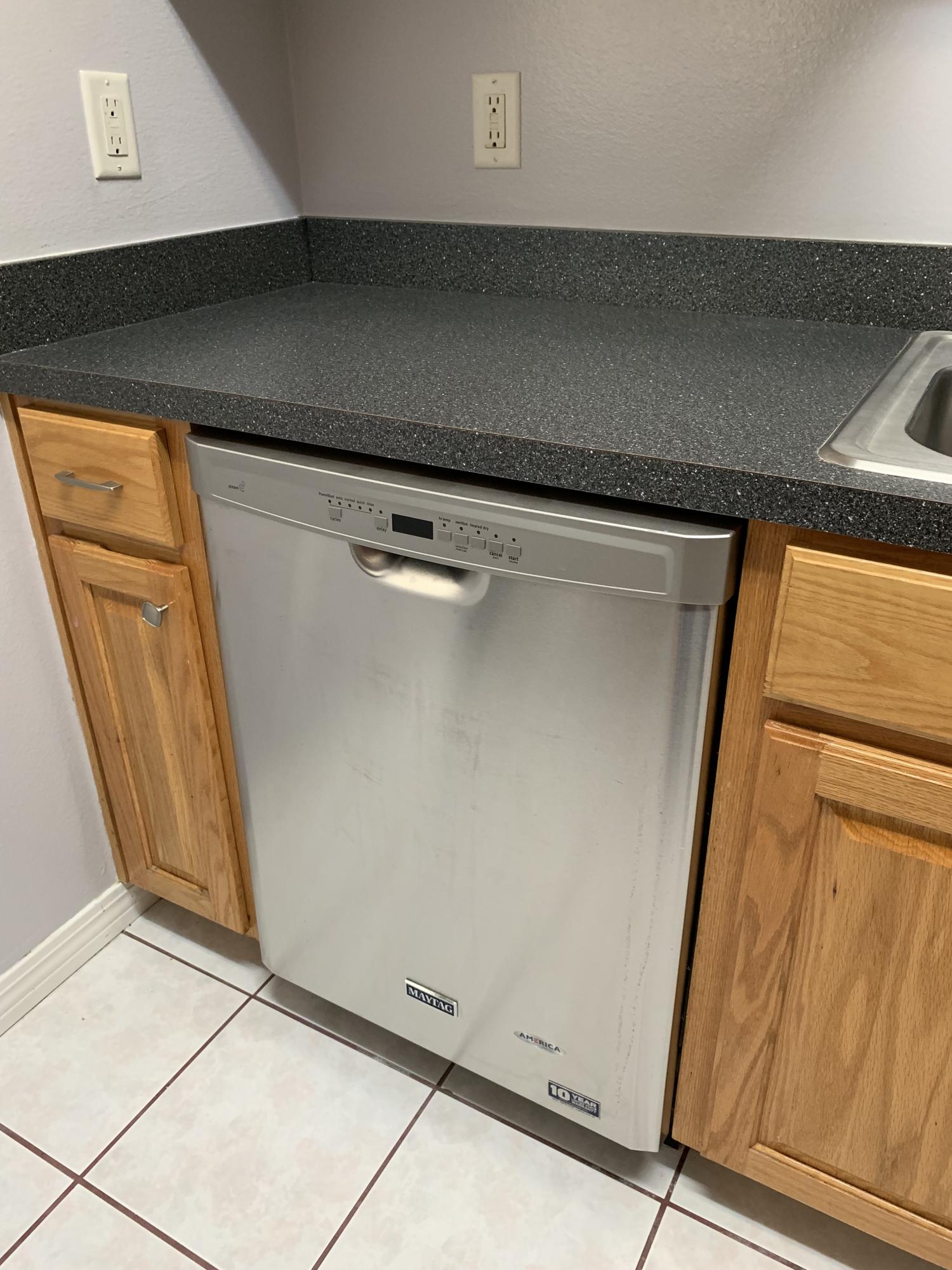 THE OAKS AT NICEVILLE - Residential Lease