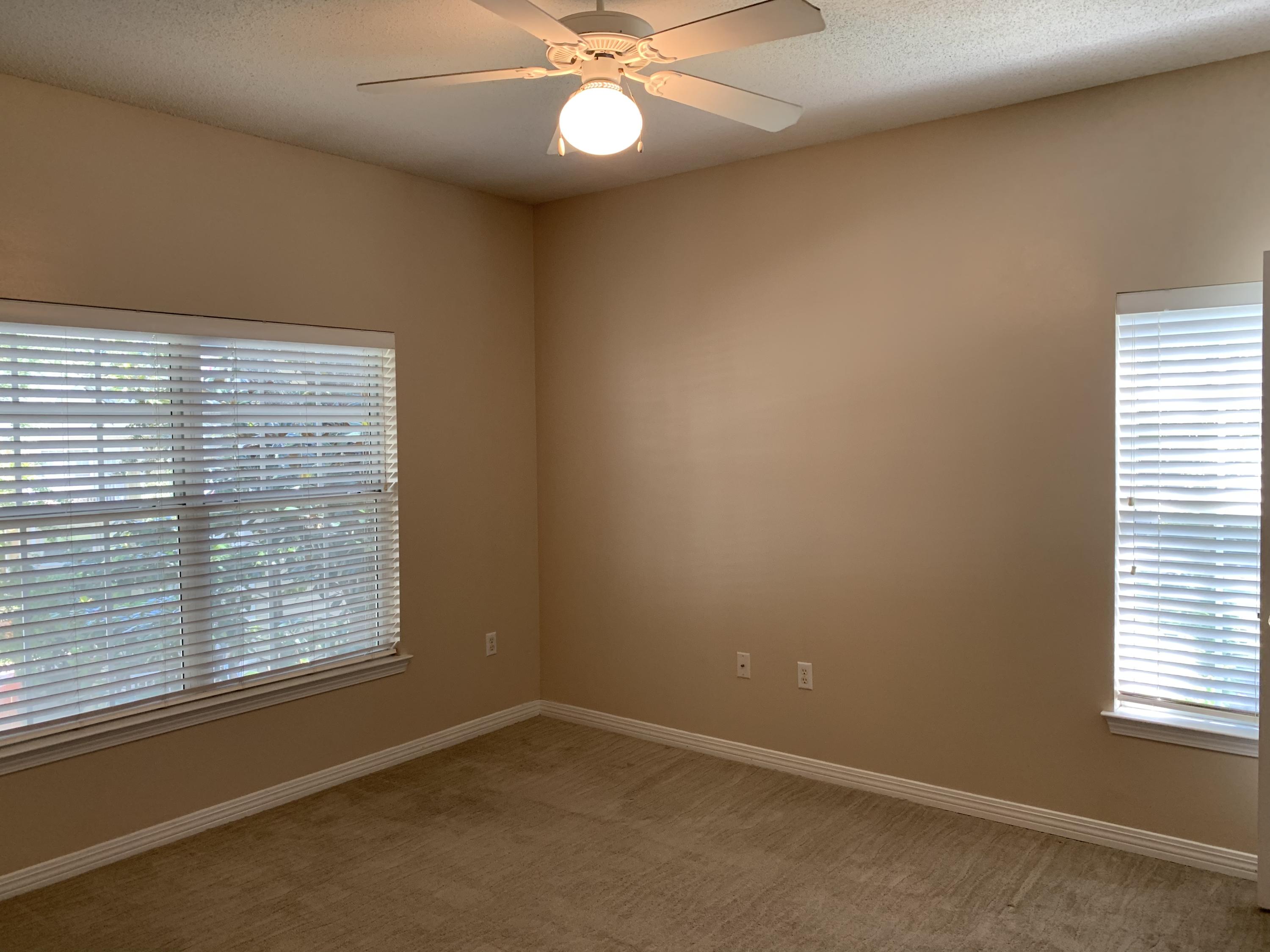 THE OAKS AT NICEVILLE - Residential Lease