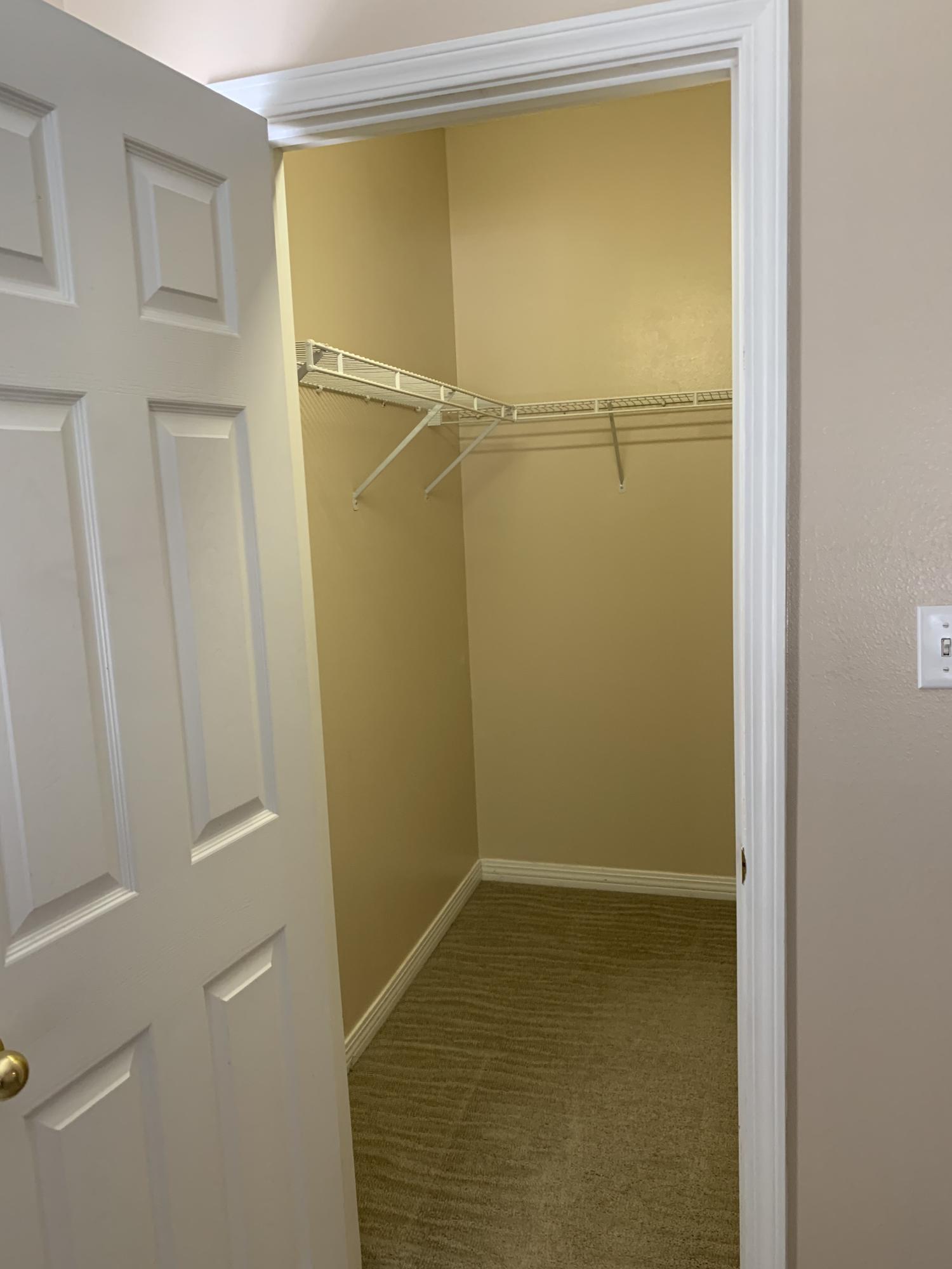 THE OAKS AT NICEVILLE - Residential Lease