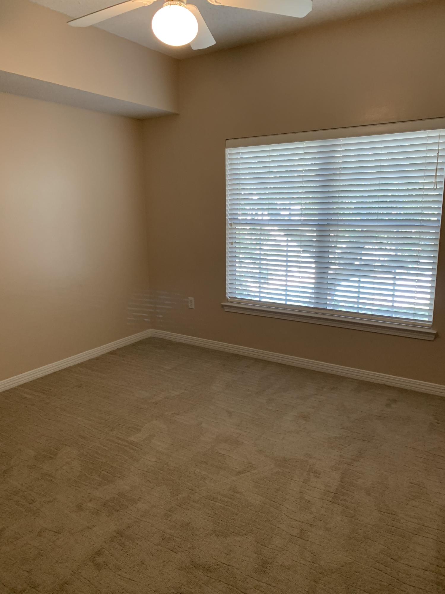 THE OAKS AT NICEVILLE - Residential Lease