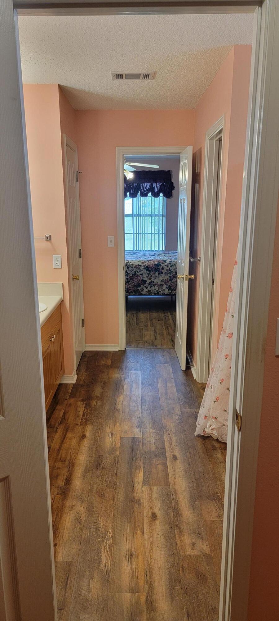 COUNTRYVIEW EST 4TH PH V - Residential