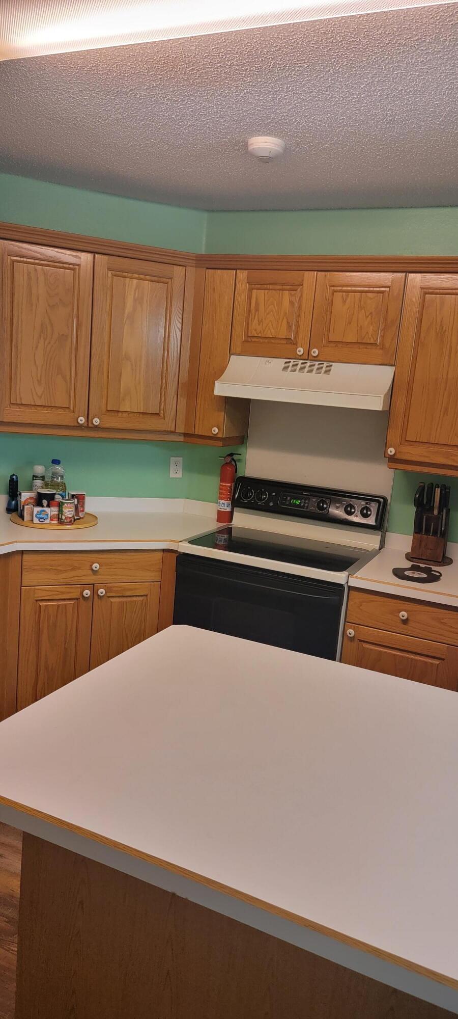 COUNTRYVIEW EST 4TH PH V - Residential