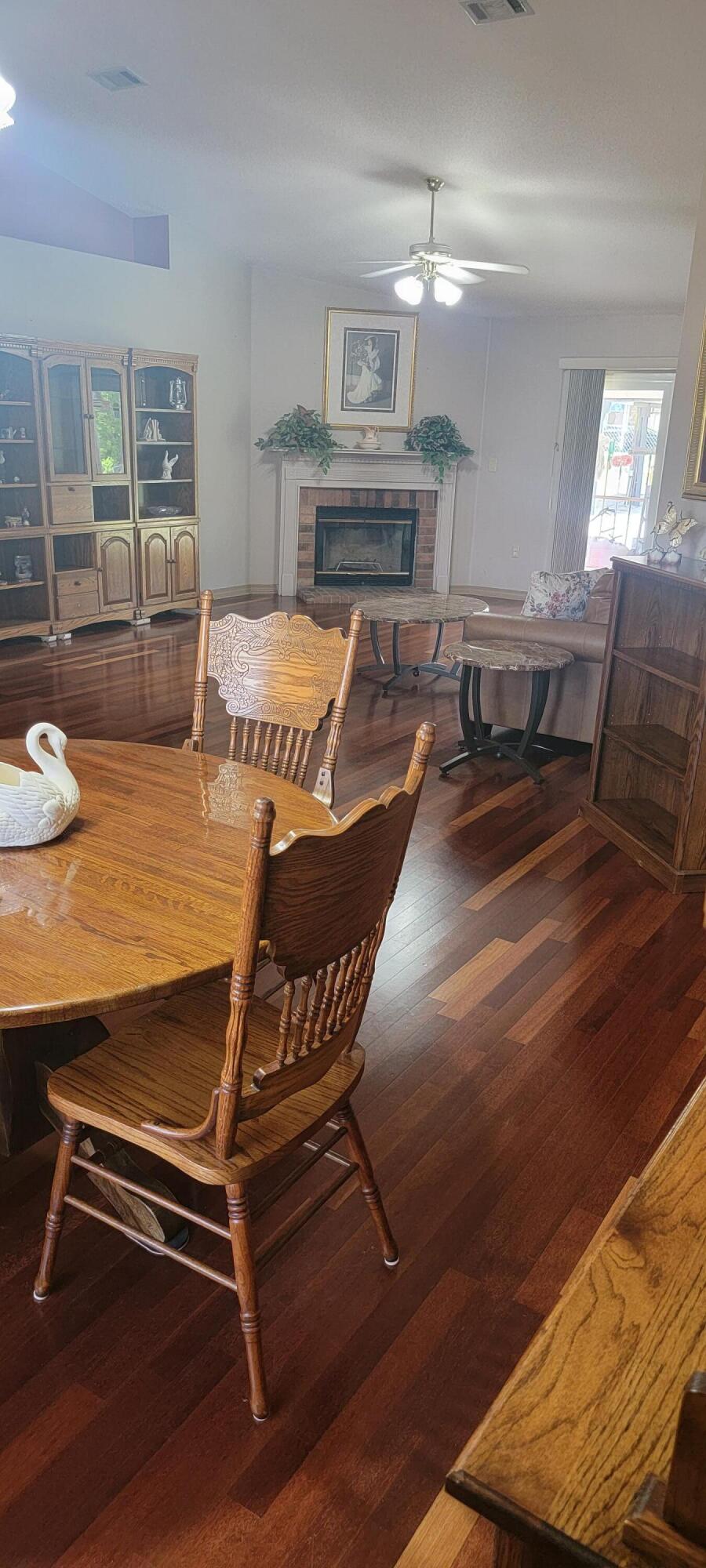 COUNTRYVIEW EST 4TH PH V - Residential