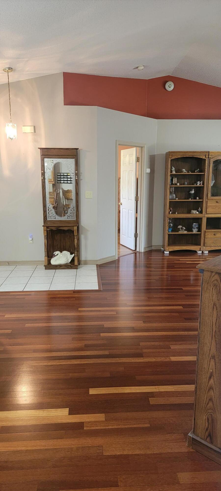 COUNTRYVIEW EST 4TH PH V - Residential