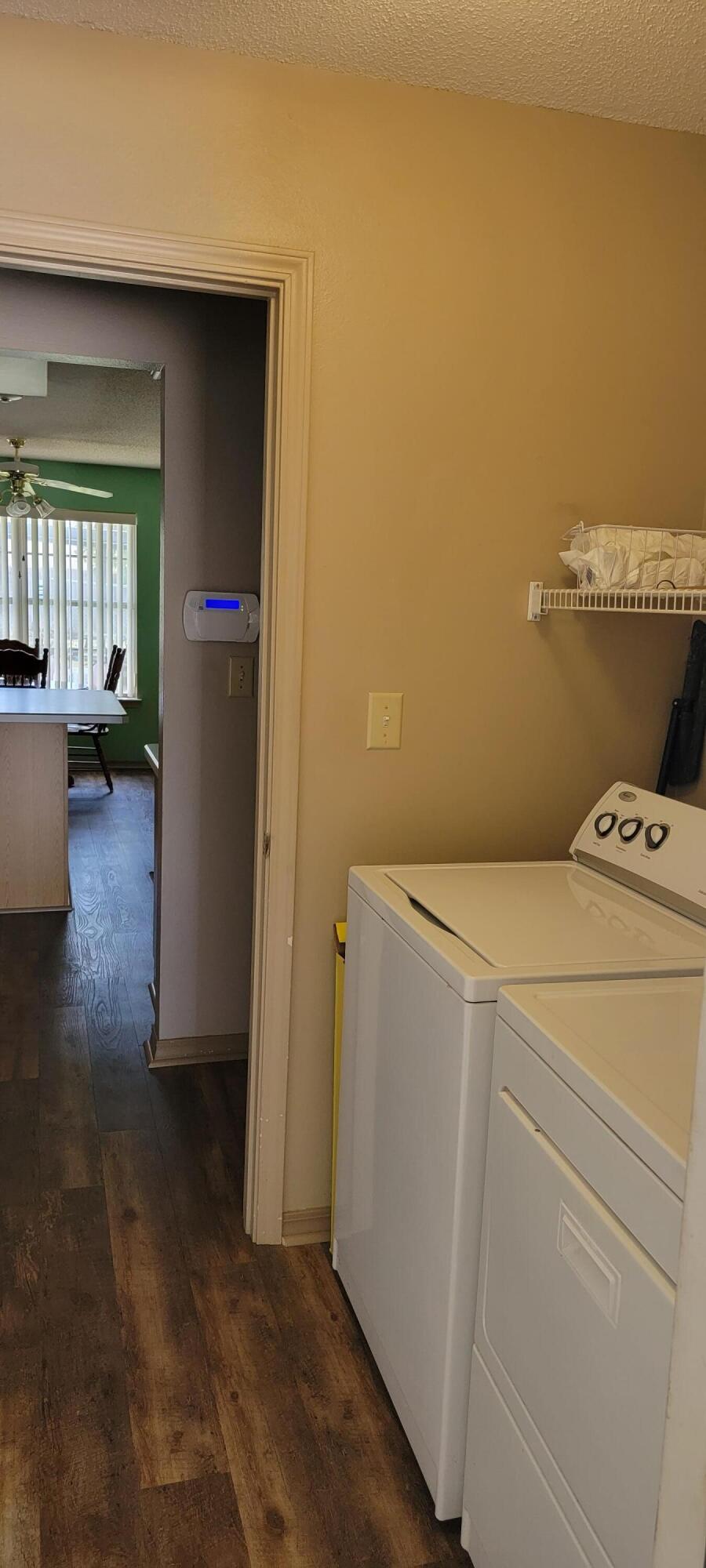 COUNTRYVIEW EST 4TH PH V - Residential