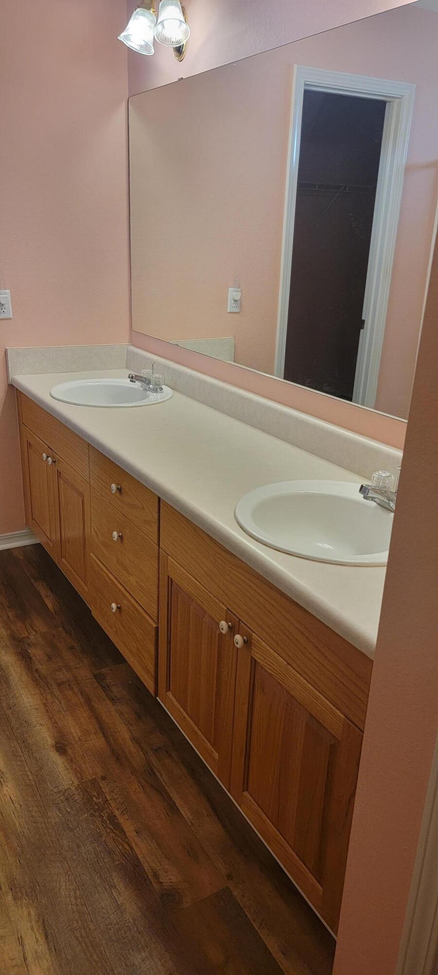 COUNTRYVIEW EST 4TH PH V - Residential