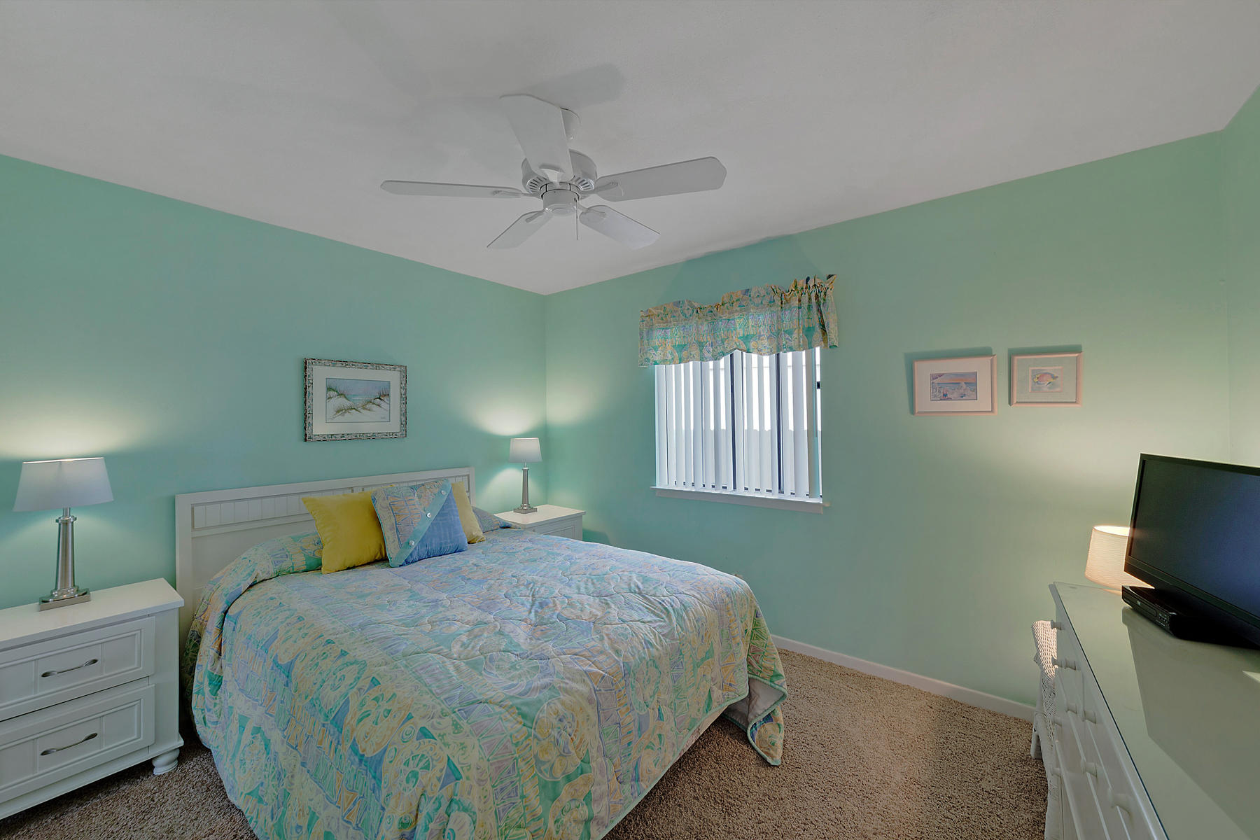 BEACHSIDE CONDO AT SEAGROVE - Residential