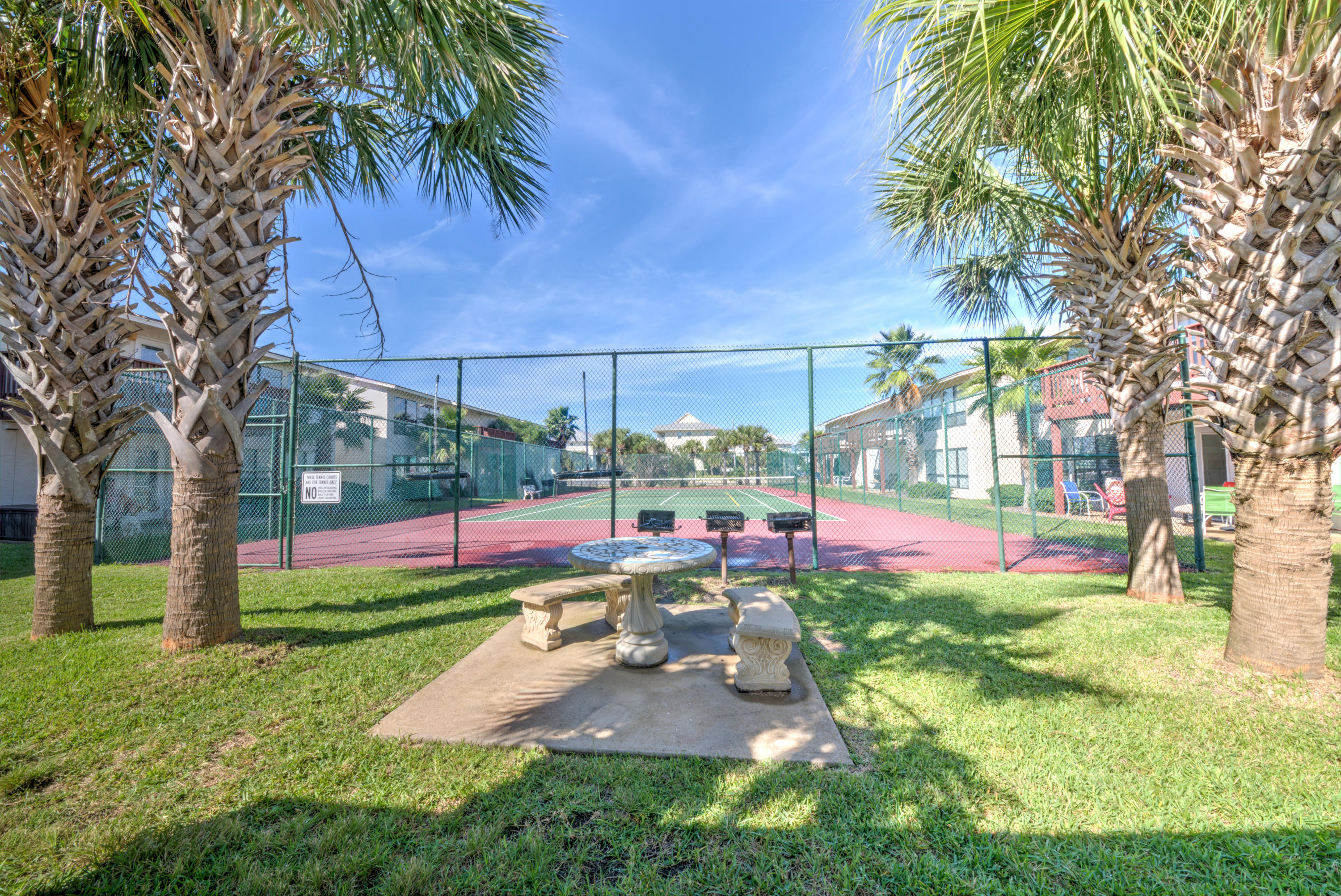 BEACHVIEW CONDOMINIUM - Residential