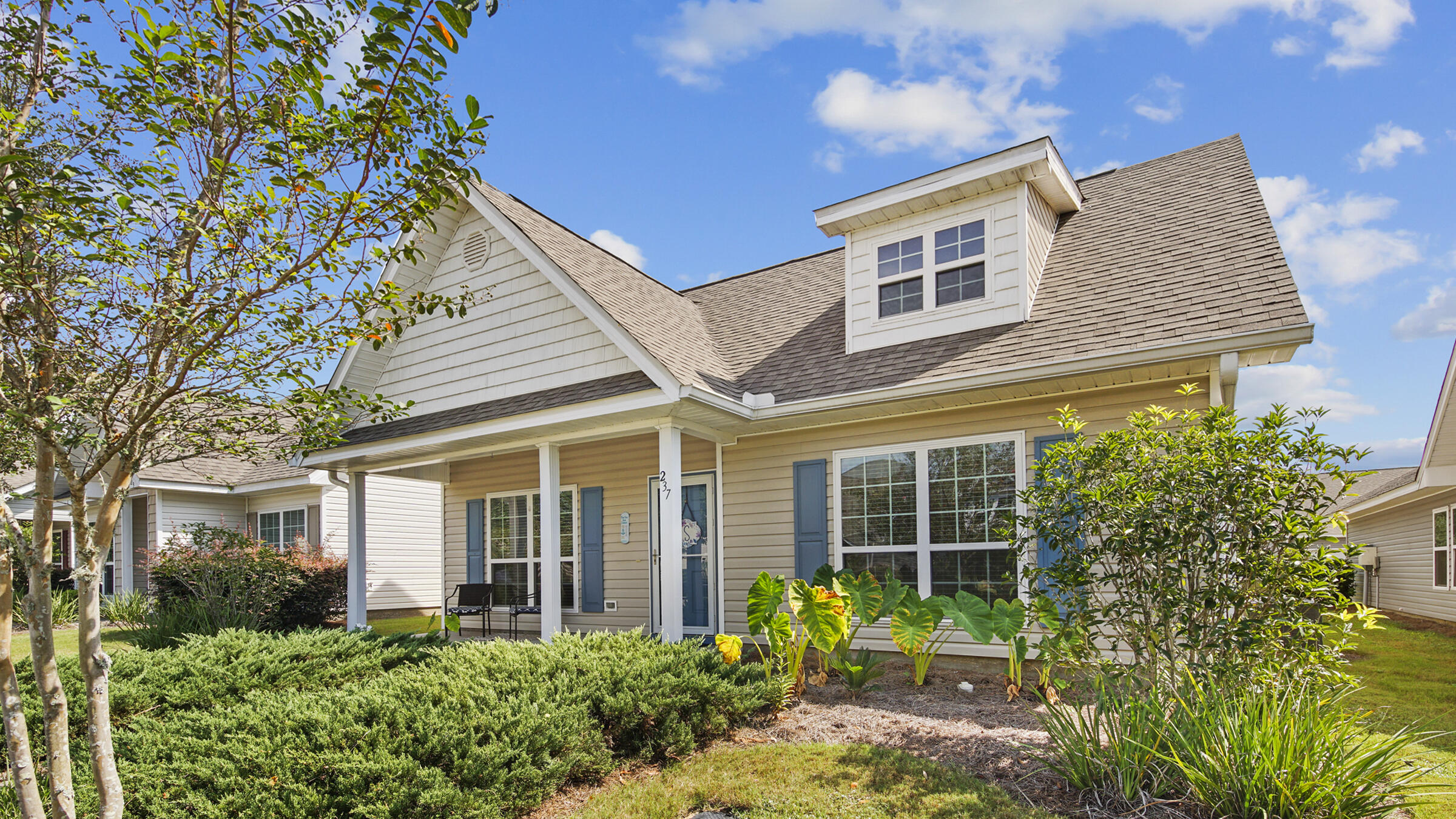 HAMMOCK BAY - Residential