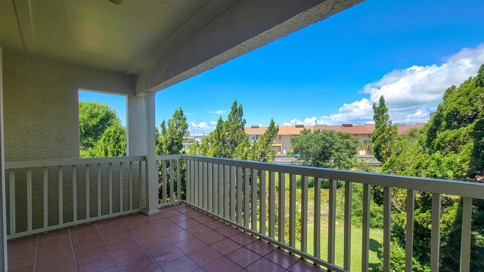 CLIPPER COVE T/H - Residential