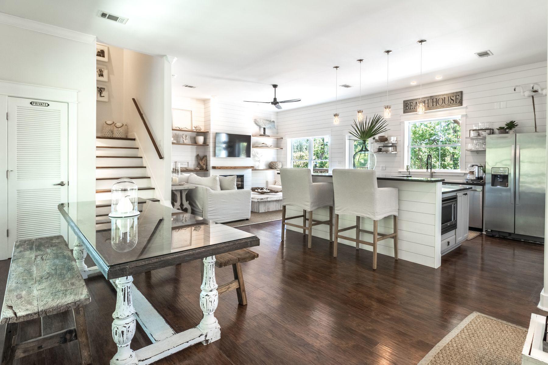 BEACH HIGHLANDS - Residential