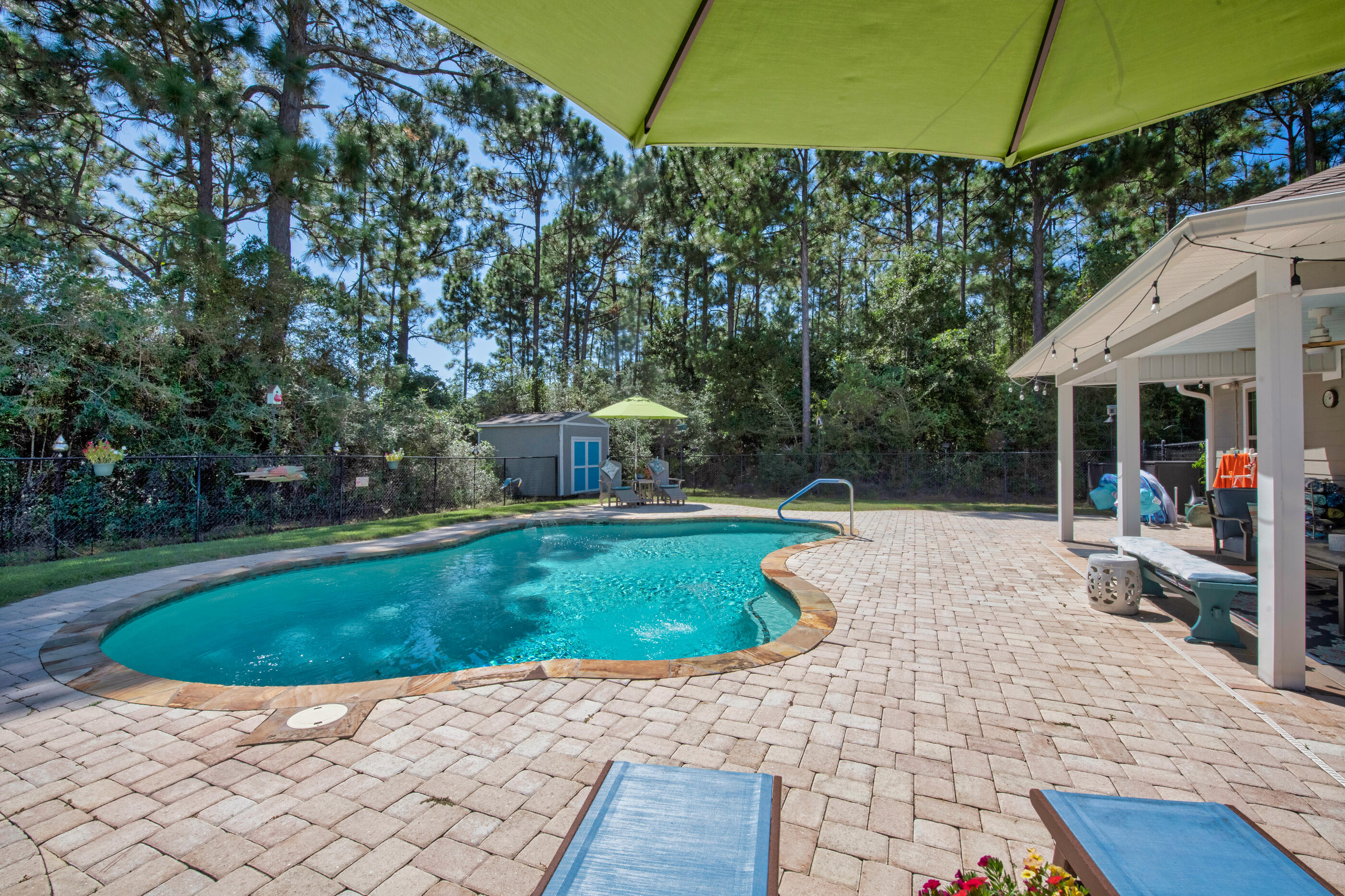 NAVARRE S/D 2ND ADDN - Residential