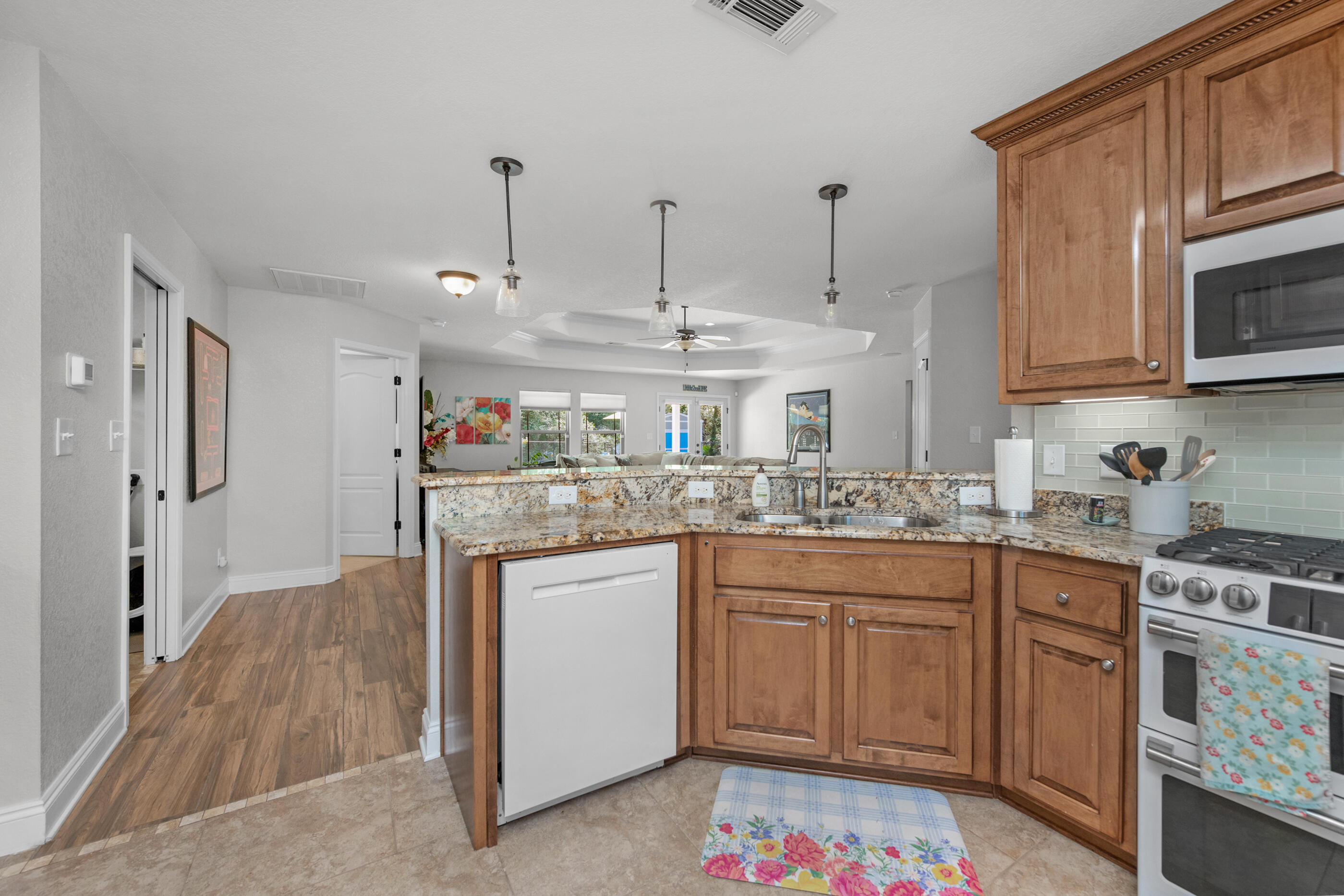 NAVARRE S/D 2ND ADDN - Residential