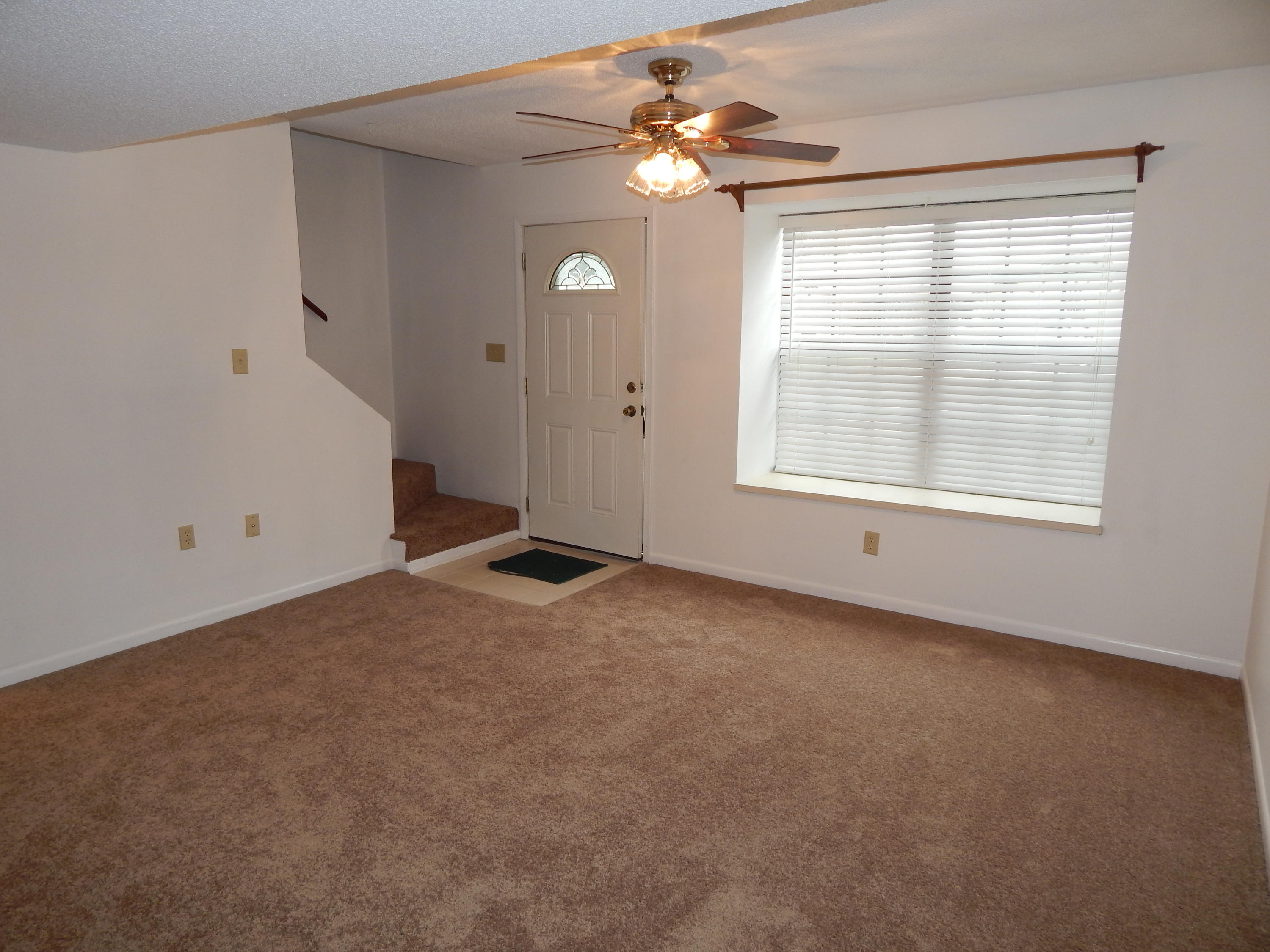 VIKING MANOR PH 1 - Residential