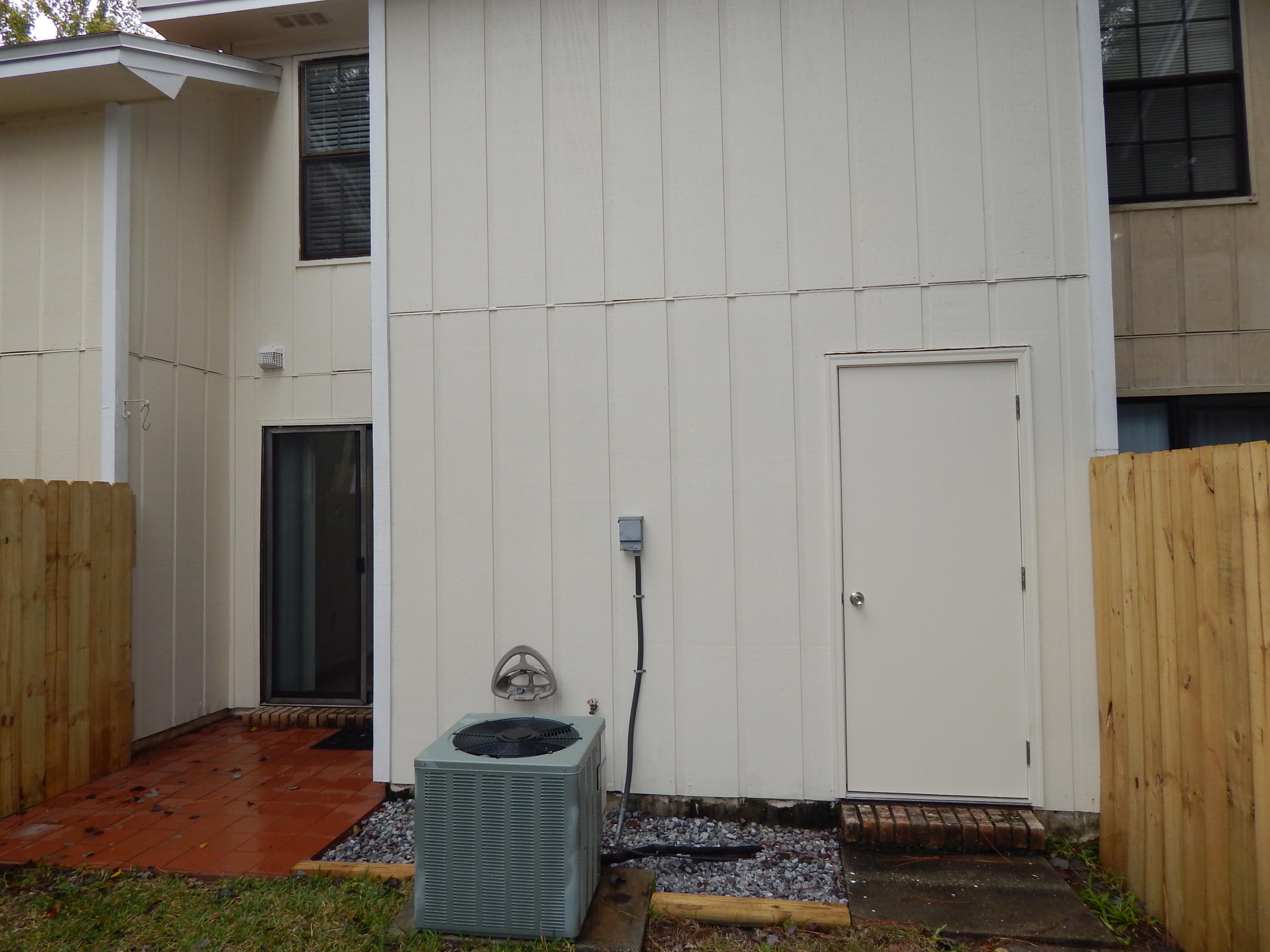 VIKING MANOR PH 1 - Residential