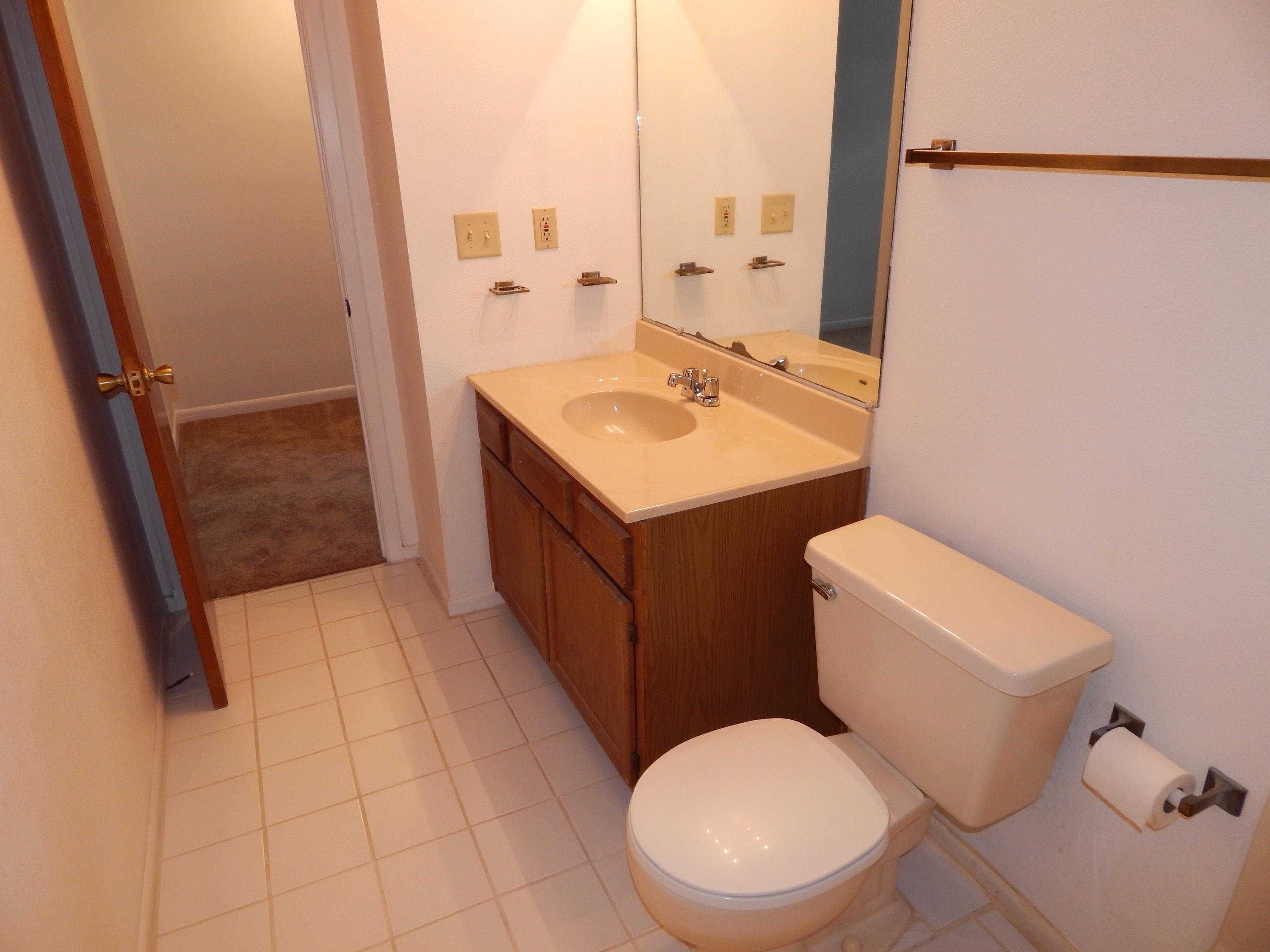 VIKING MANOR PH 1 - Residential