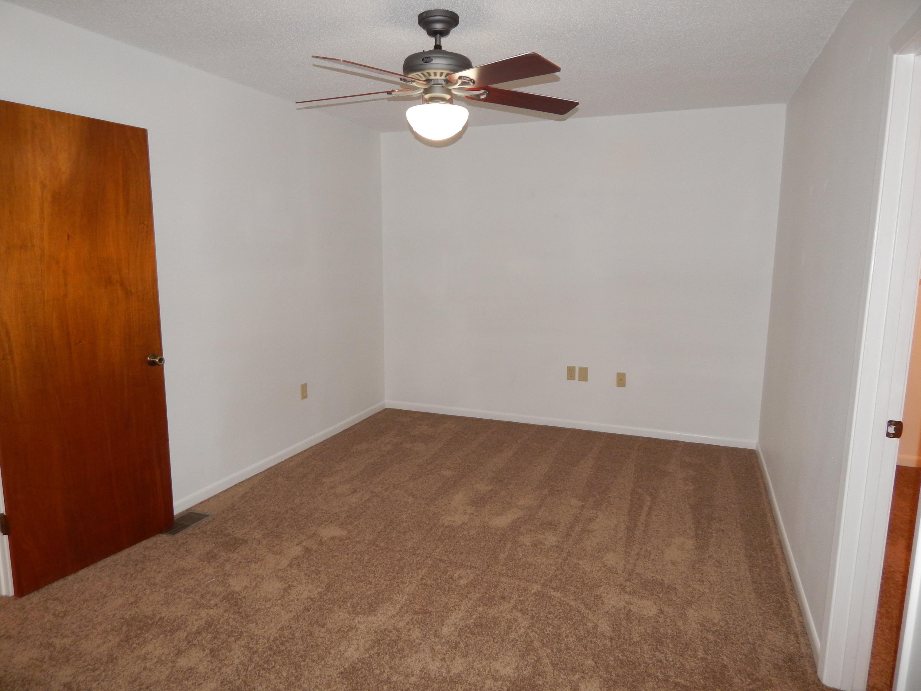 VIKING MANOR PH 1 - Residential