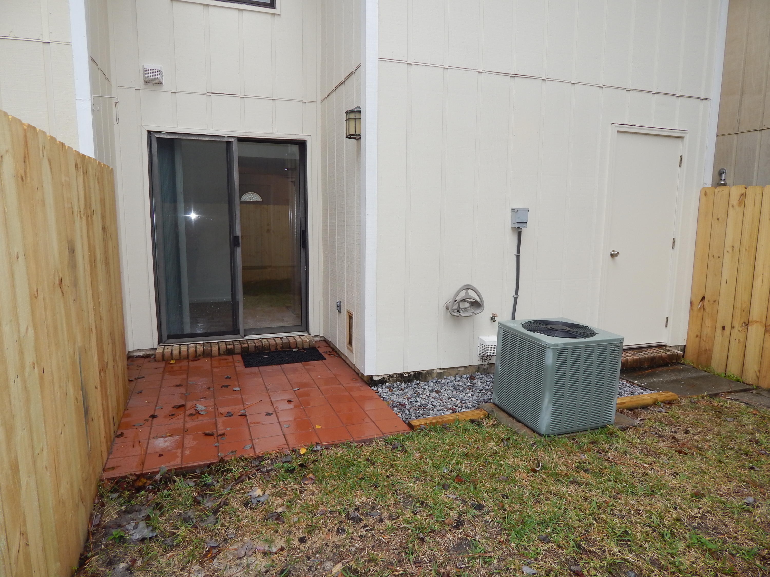 VIKING MANOR PH 1 - Residential