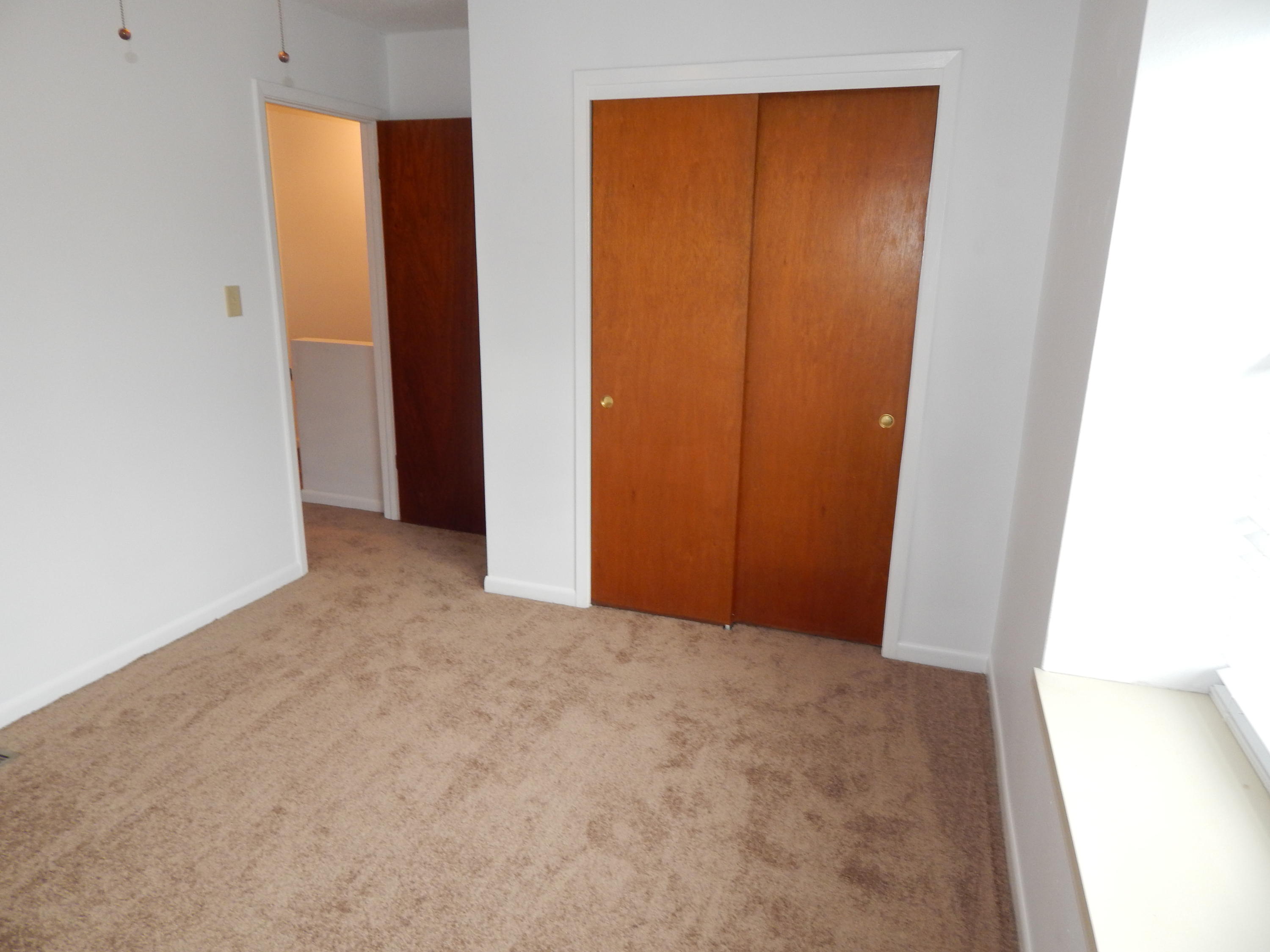VIKING MANOR PH 1 - Residential