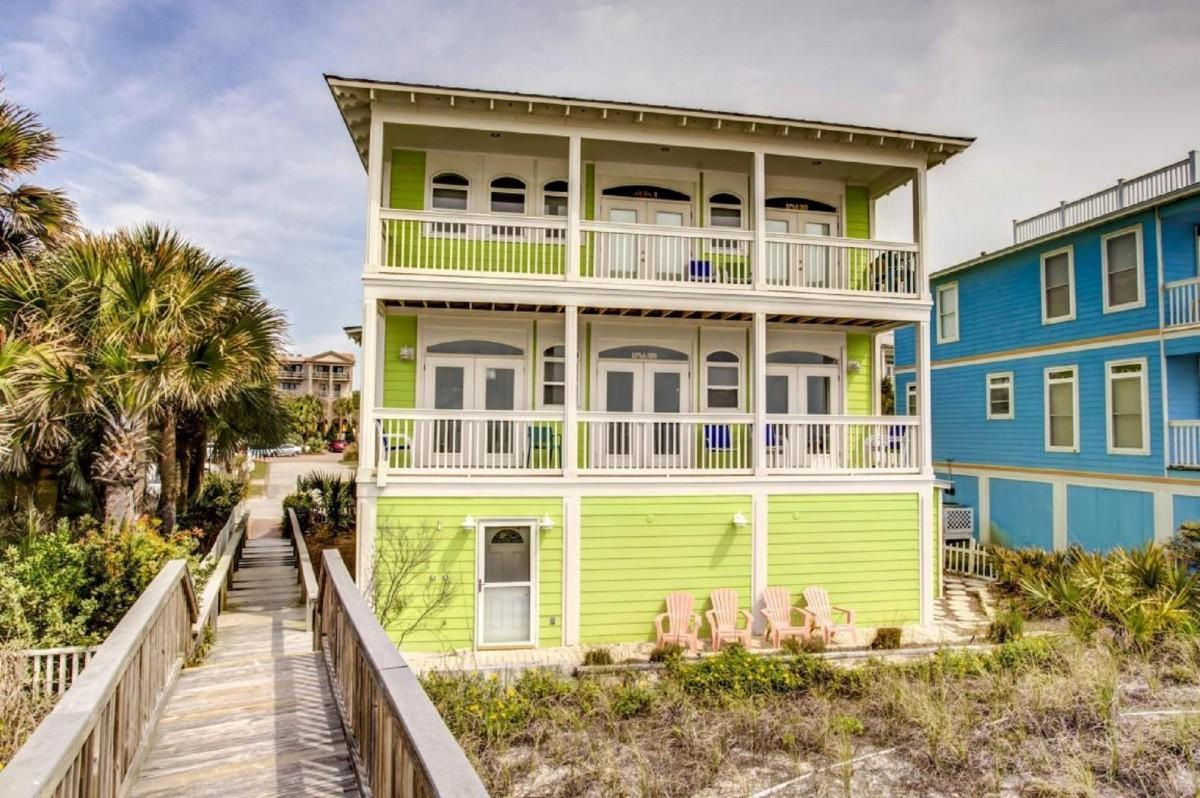 Sunrise Beach - Residential