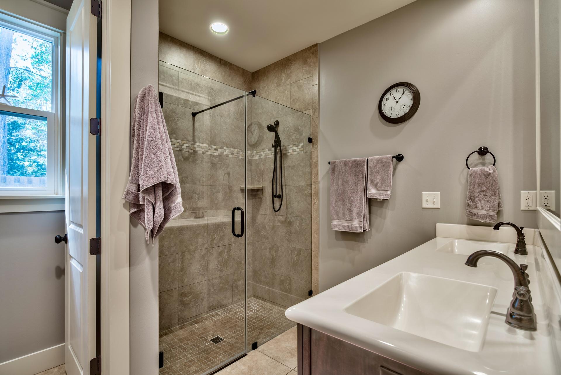 CARSON OAKS - Residential