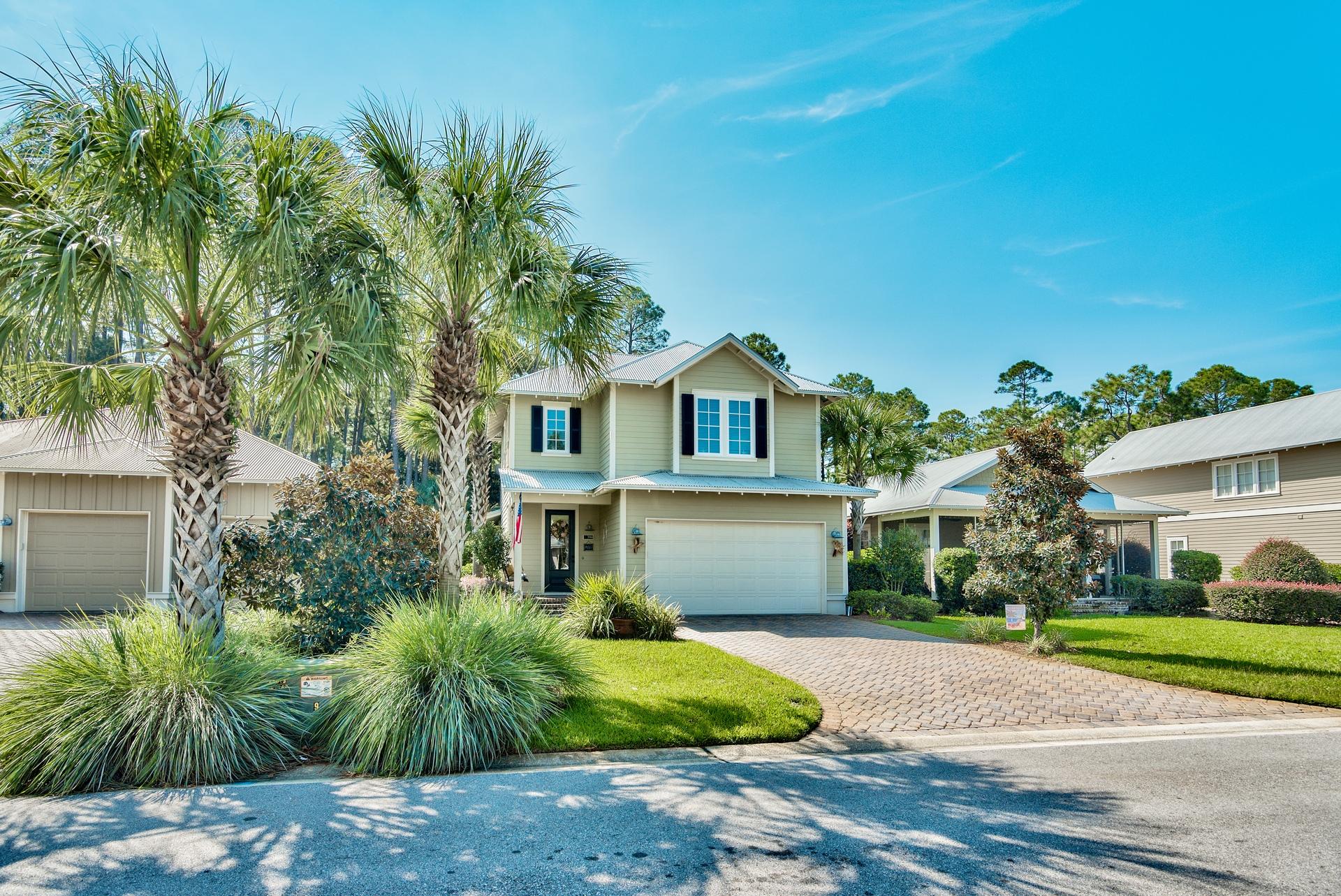 CARSON OAKS - Residential