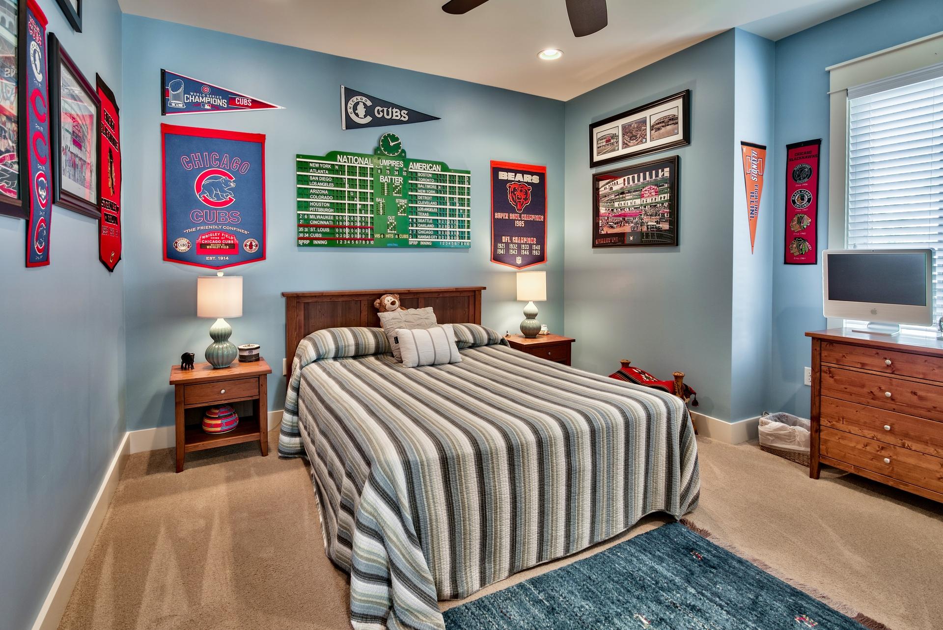 CARSON OAKS - Residential