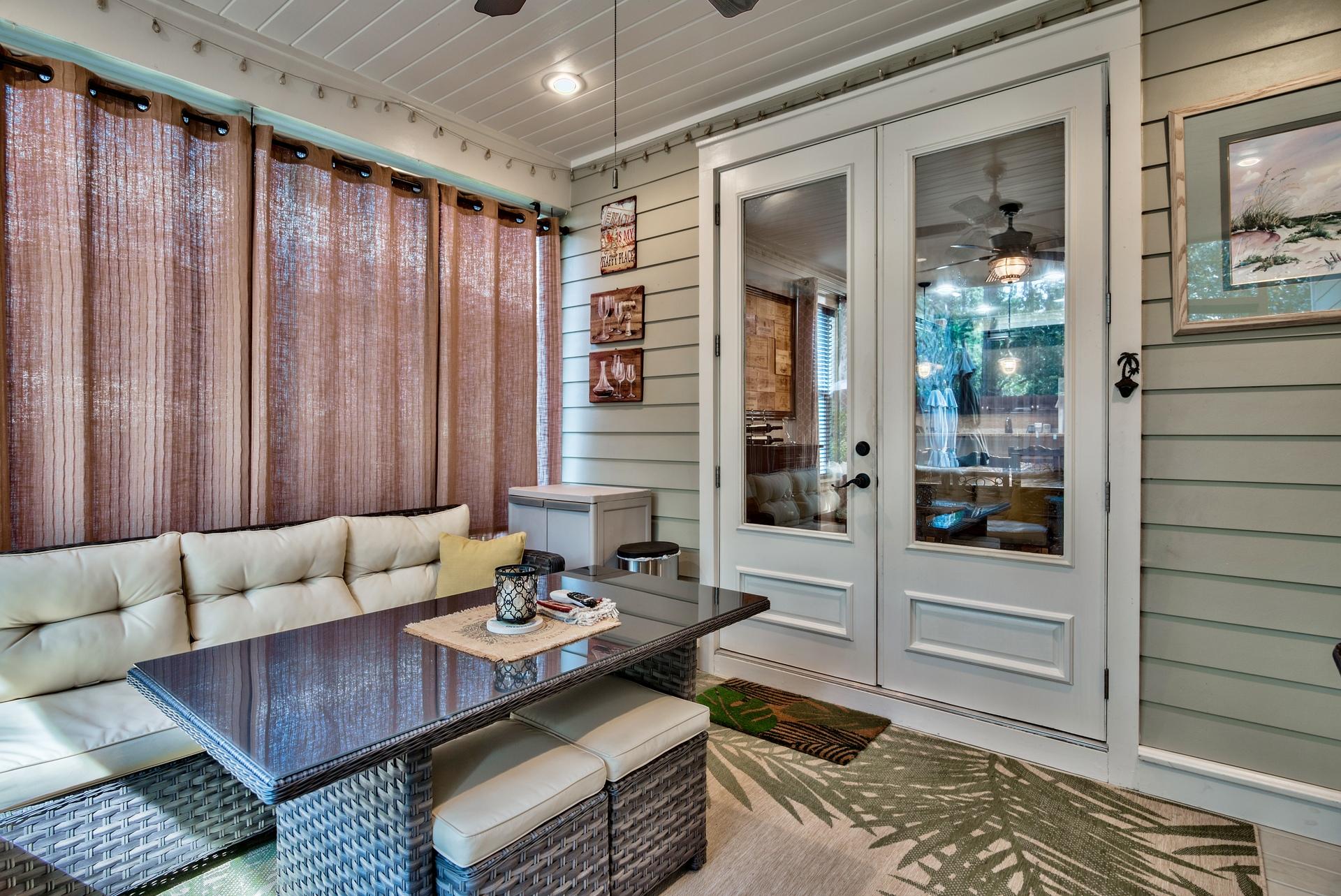 CARSON OAKS - Residential