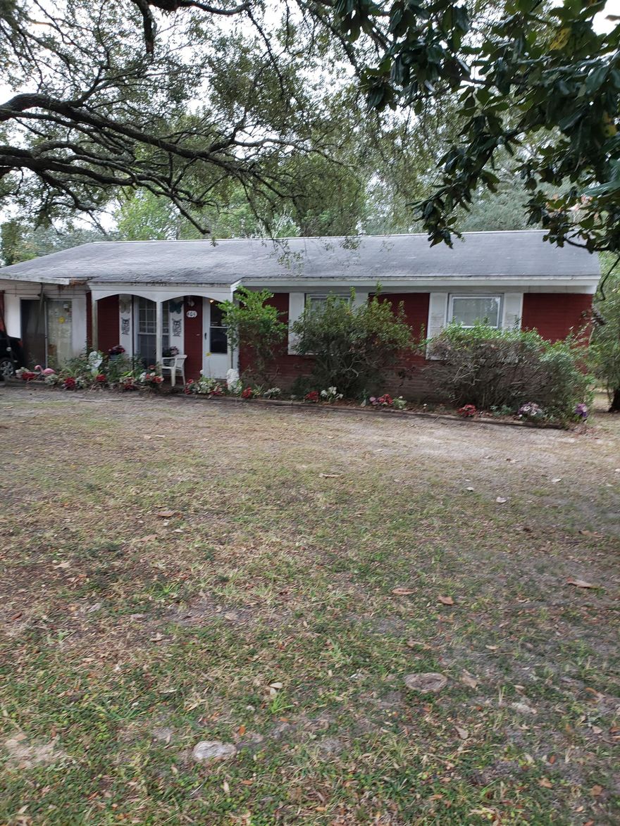 This home is near Eglin AFB and Duke Field. It is not far from shopping in Niceville, Fort Walton Beach and Destin. Home is brick with 3 bedrooms and 1.5 baths. It has lots of charm and with some TLC would make a fabulous home. The yard is an exceptionally large corner lot with plenty of room for a pool, garden or gazebo just use your imagination for all the possibilities. Home is being sold AS IS.