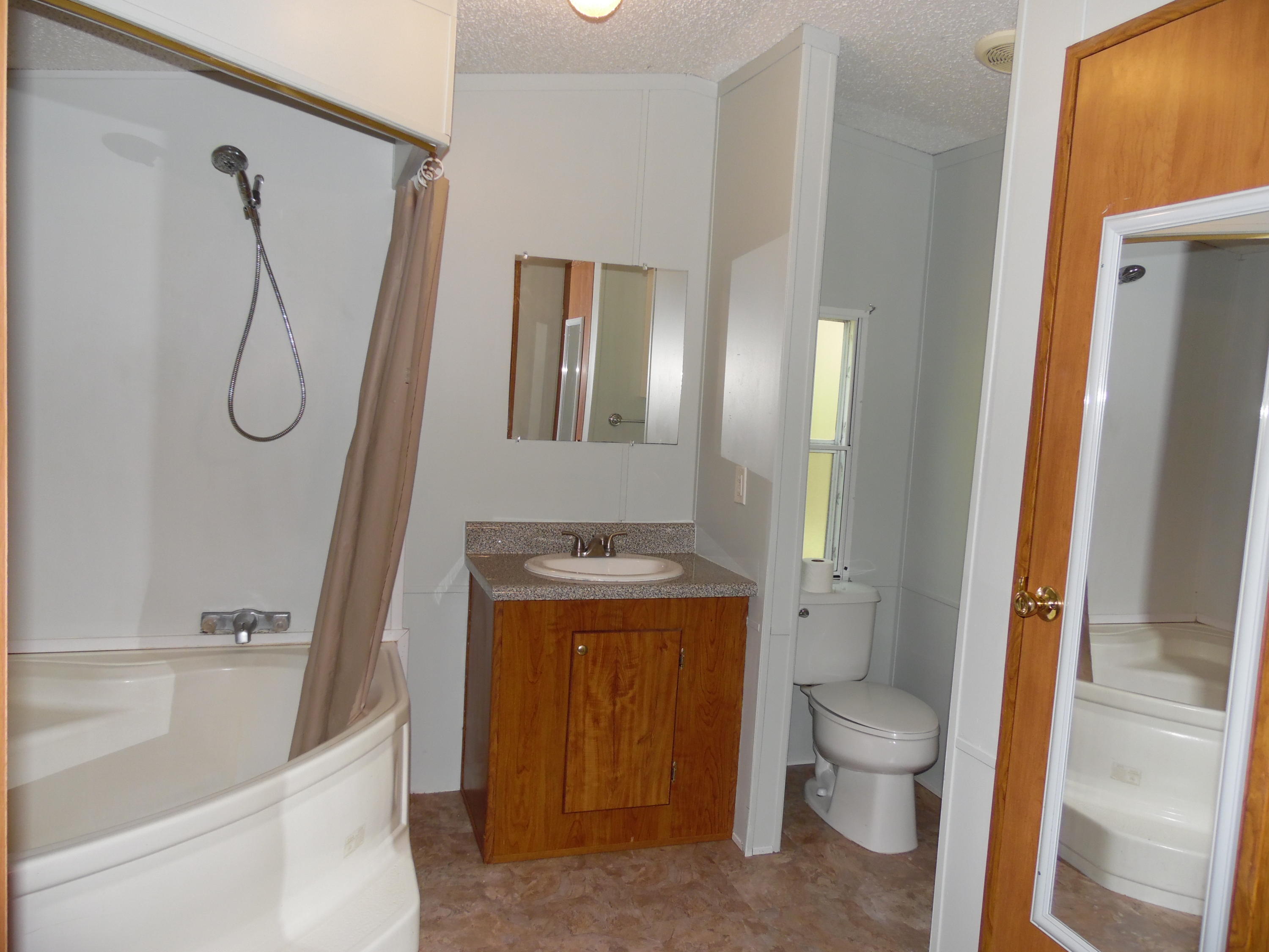 LAKE TANTARA UNREC - Residential