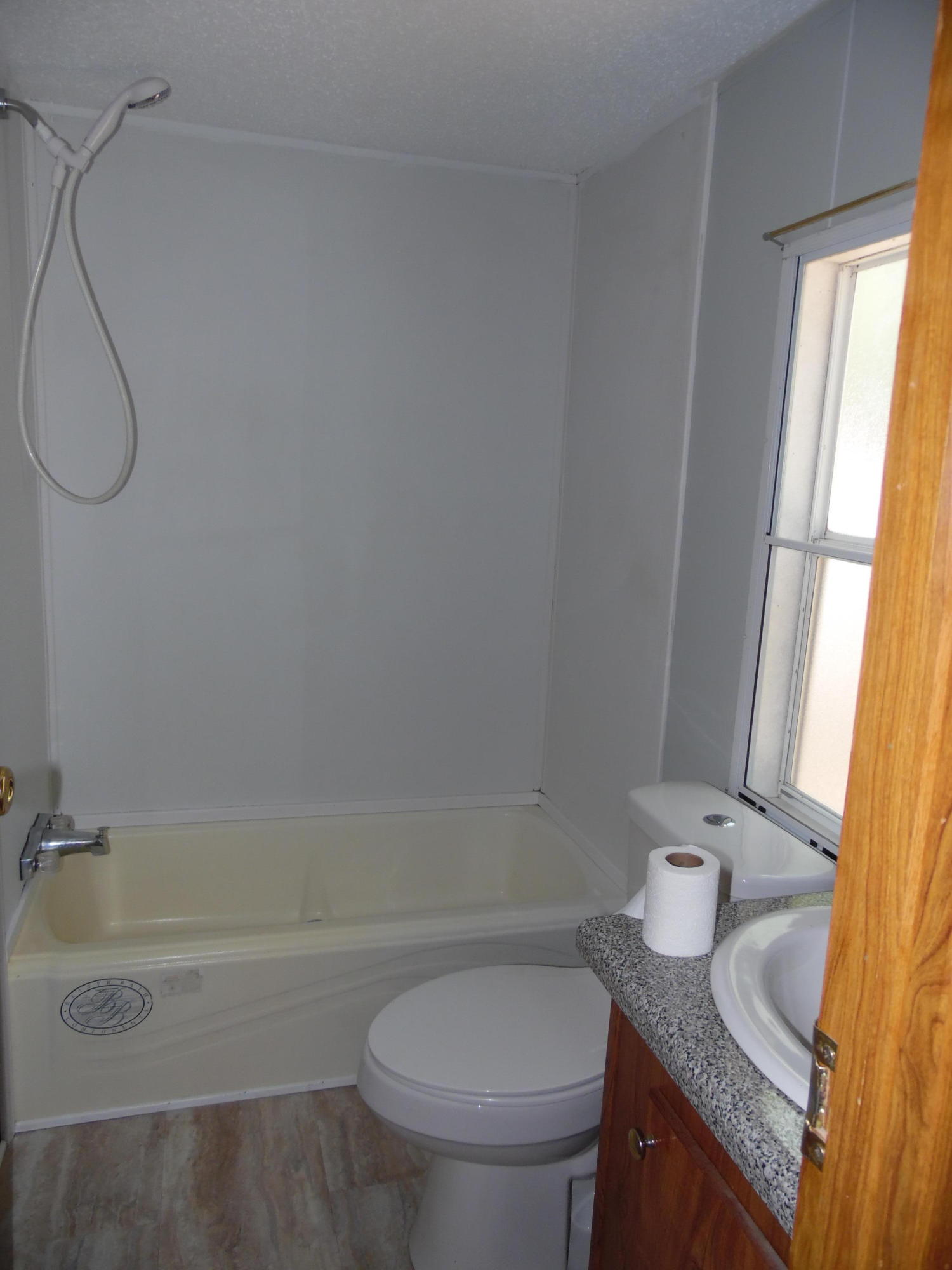 LAKE TANTARA UNREC - Residential