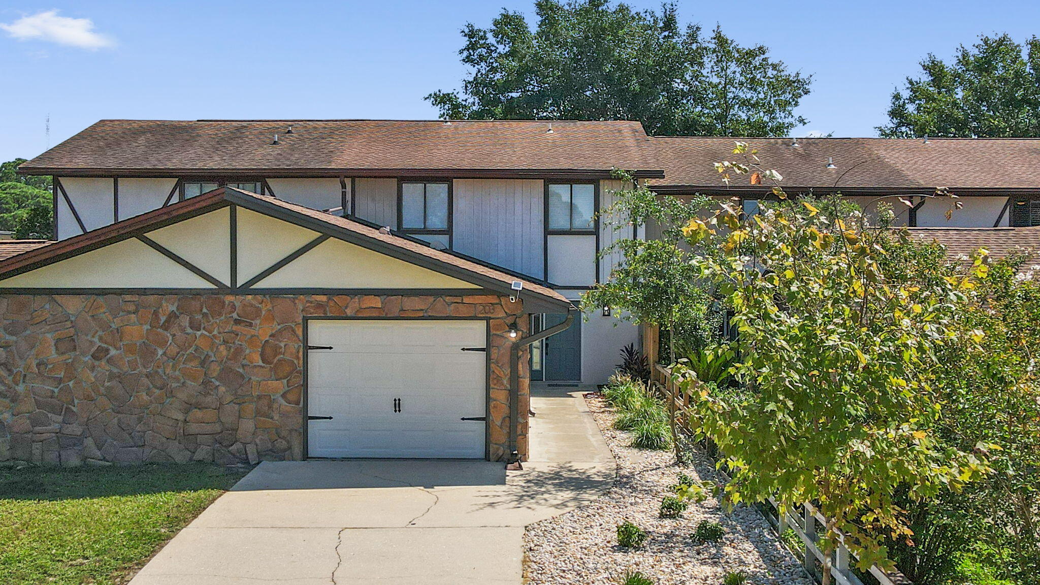 Honey Tree - Residential