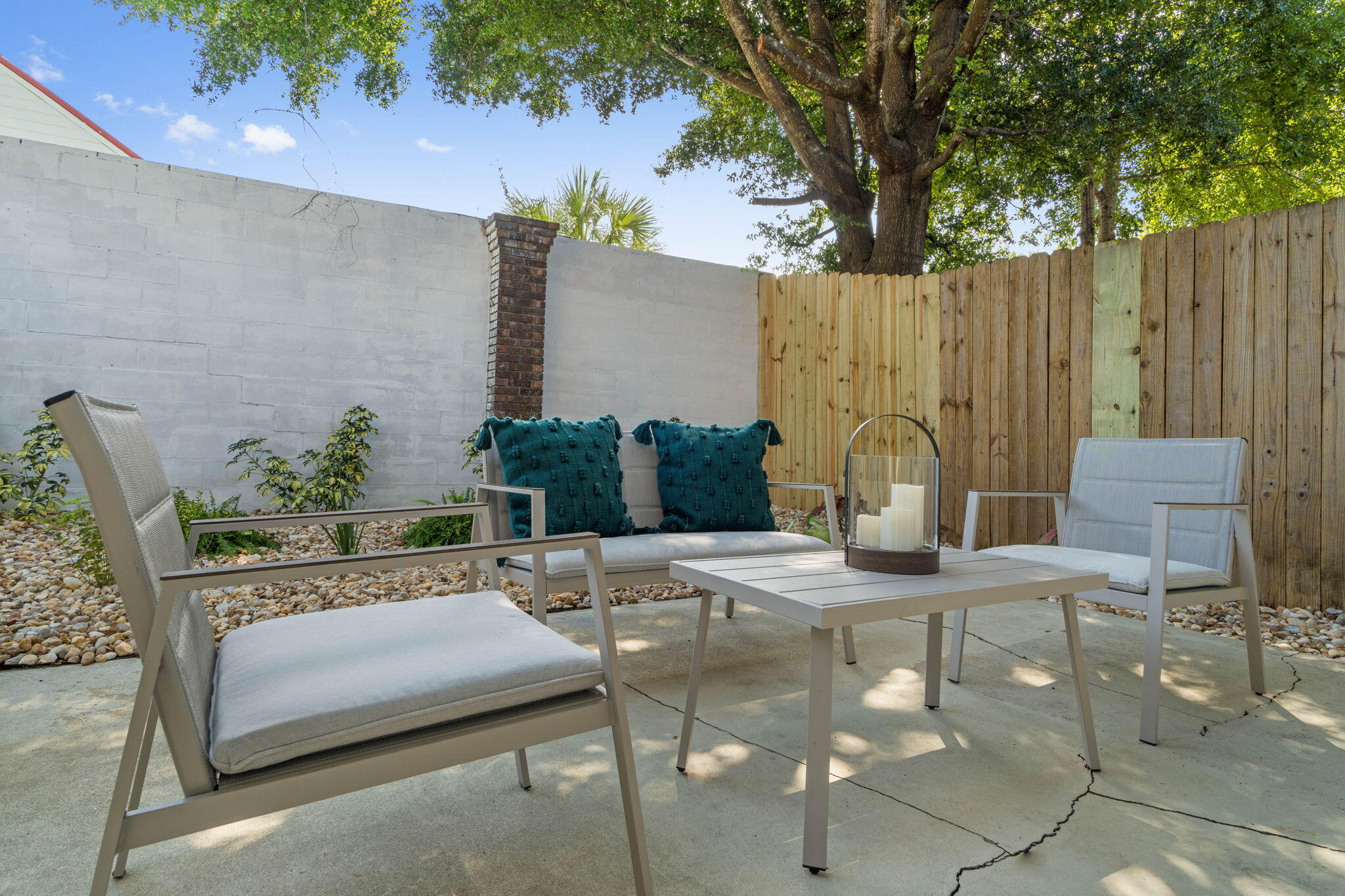 Honey Tree - Residential