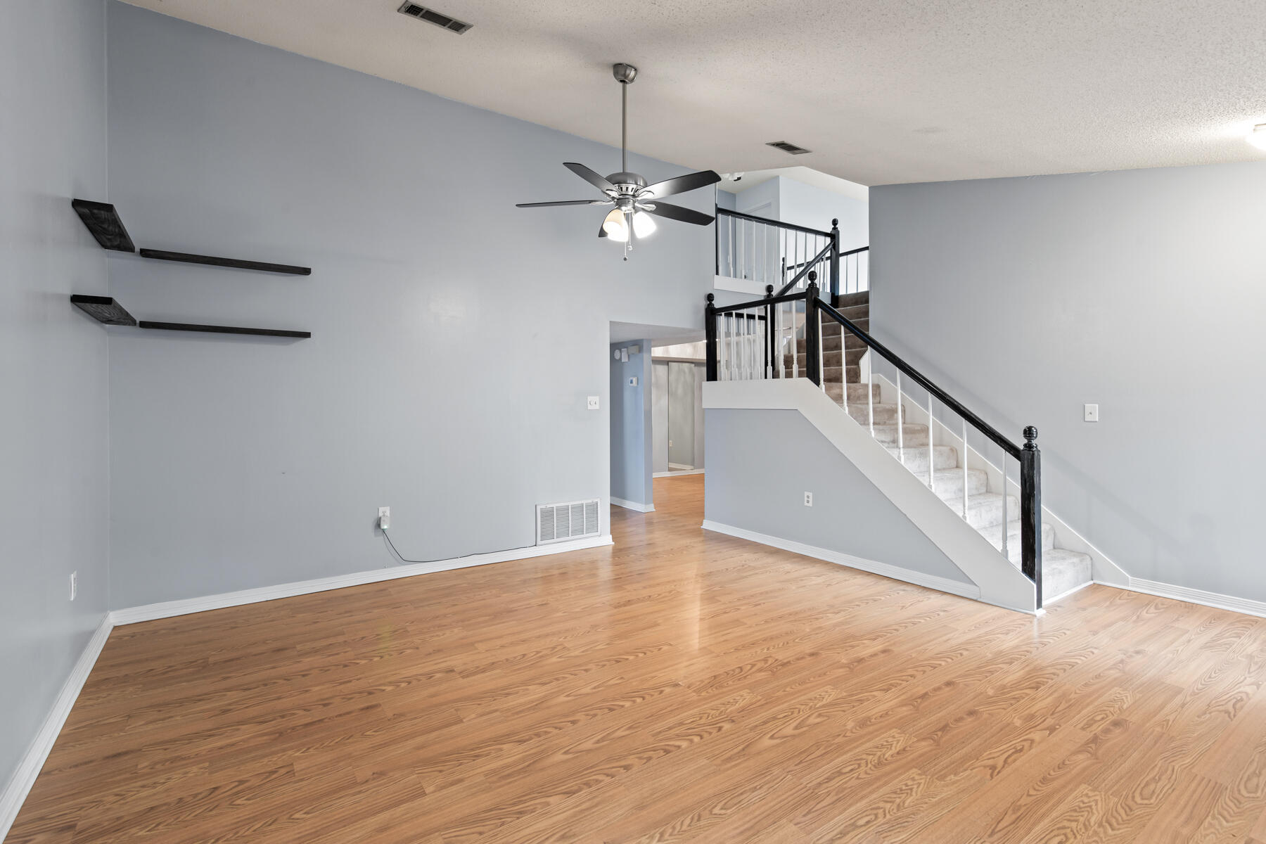 DONLABROOK GARDYNS - Residential