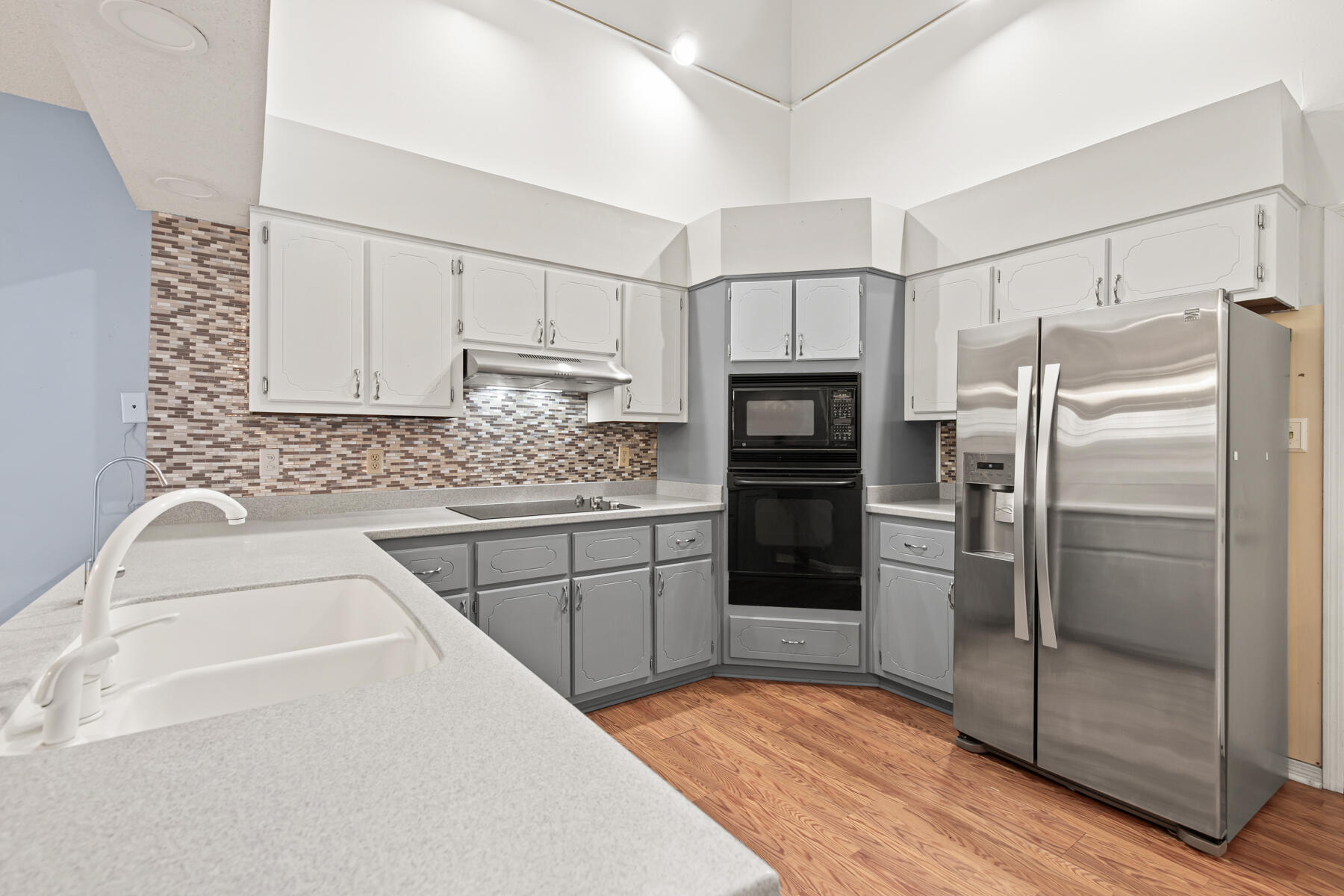 DONLABROOK GARDYNS - Residential