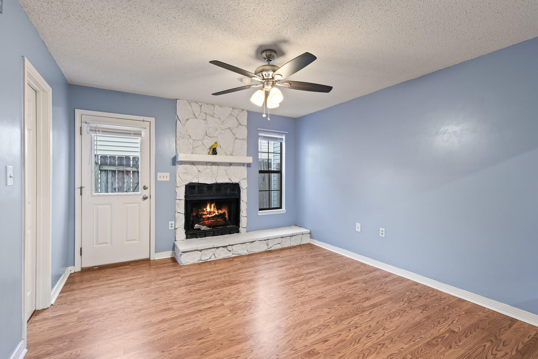 DONLABROOK GARDYNS - Residential